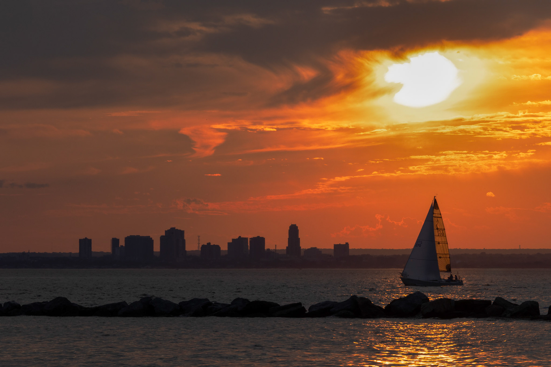 Sailing the Sound