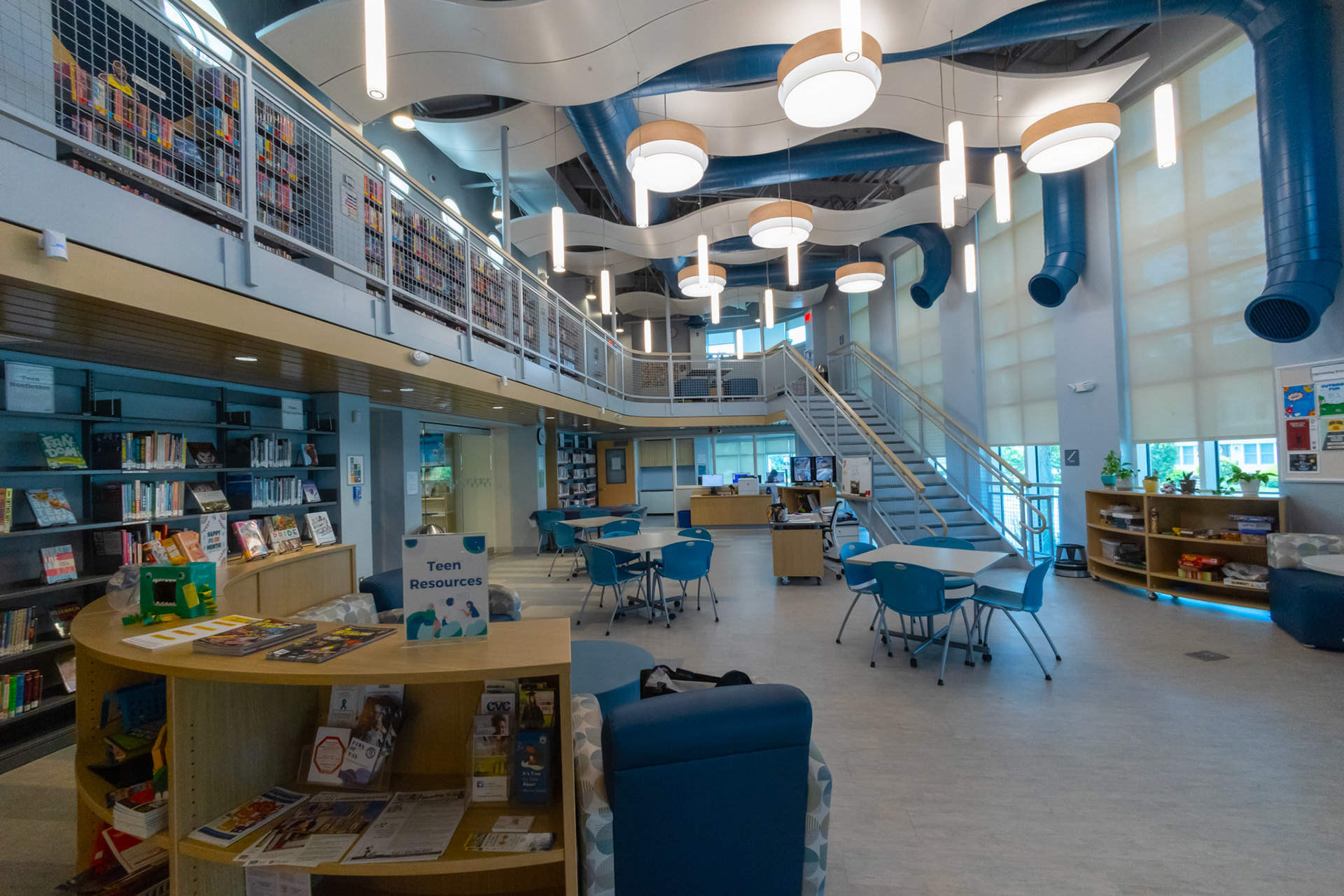 Lindenhurst Memorial Library - Youth Services