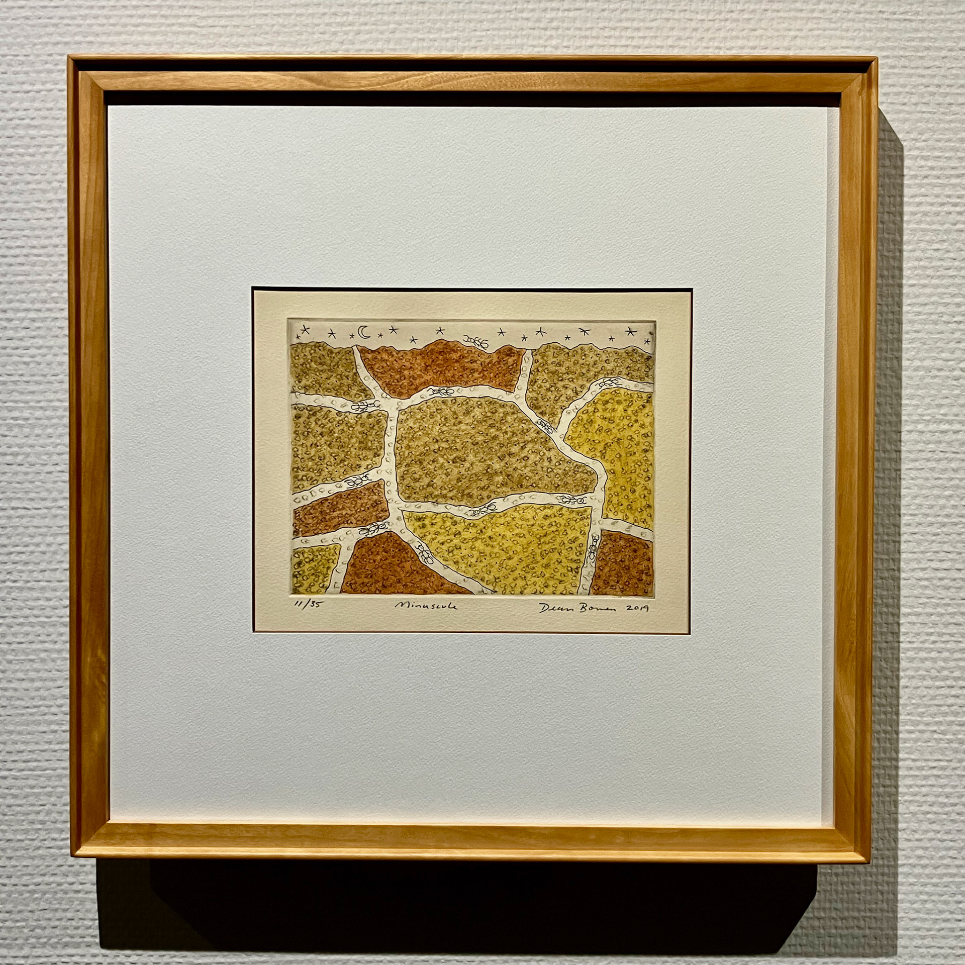 とても小さい 42.5×42.5cm 銅版画・色鉛筆