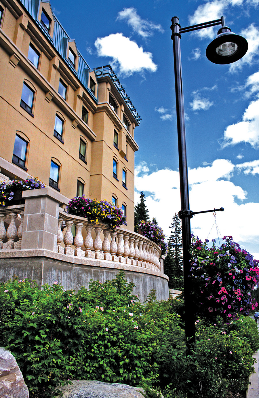 Chateau Lake Louise resort photo
