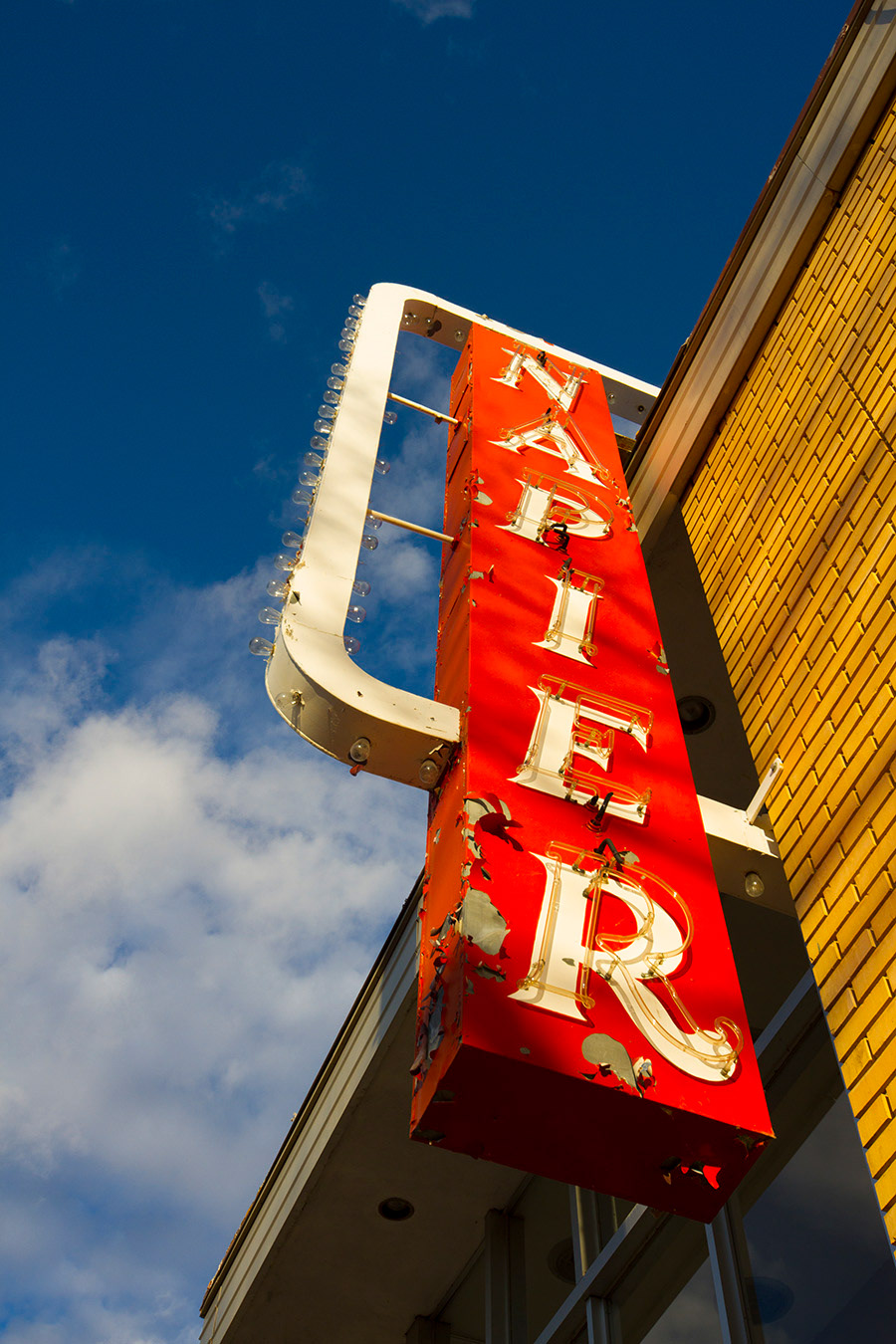 Napier theatre sign Drumheller