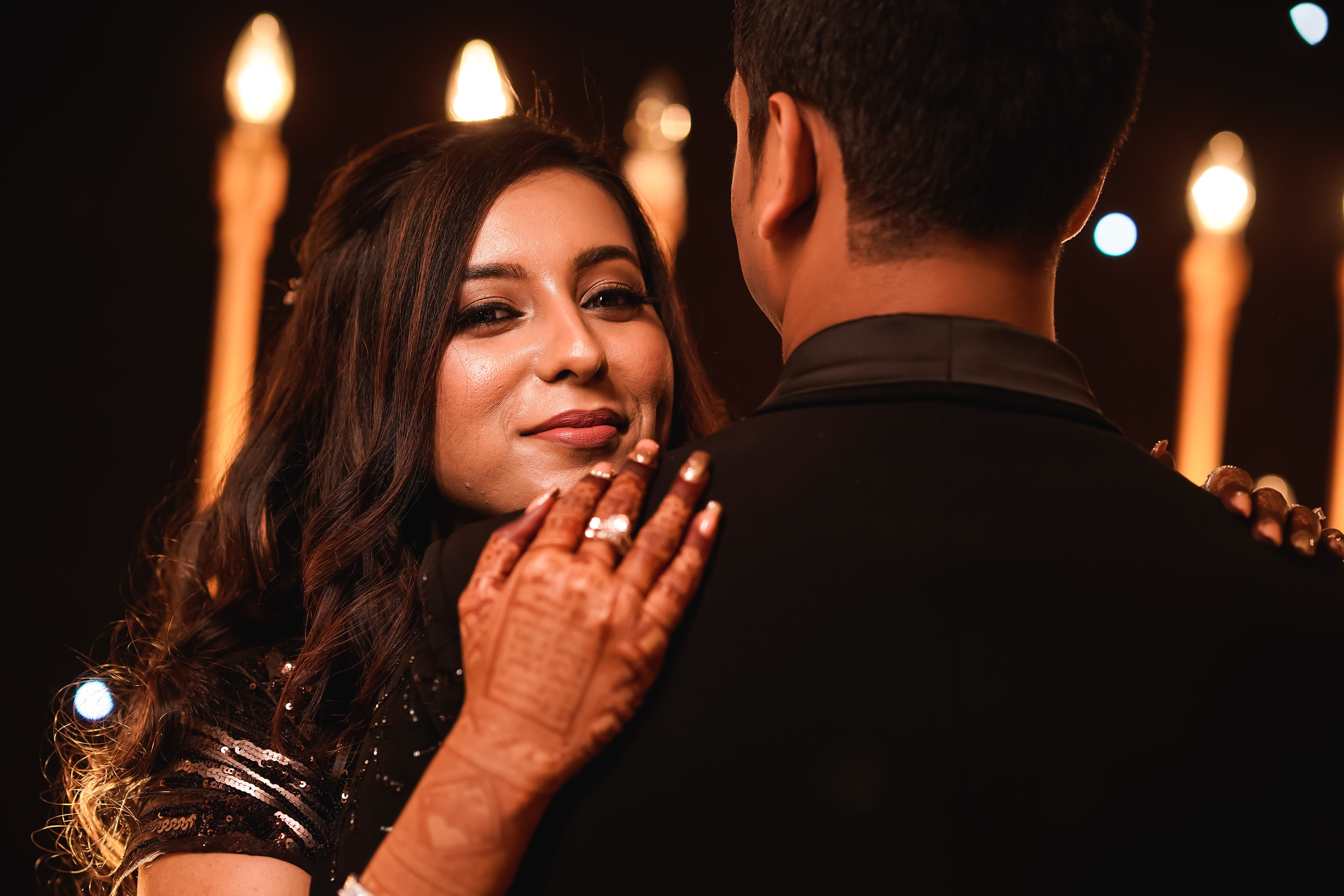 Luxury wedding photography is an art. Book Best Wedding Photographers from A&T Photography