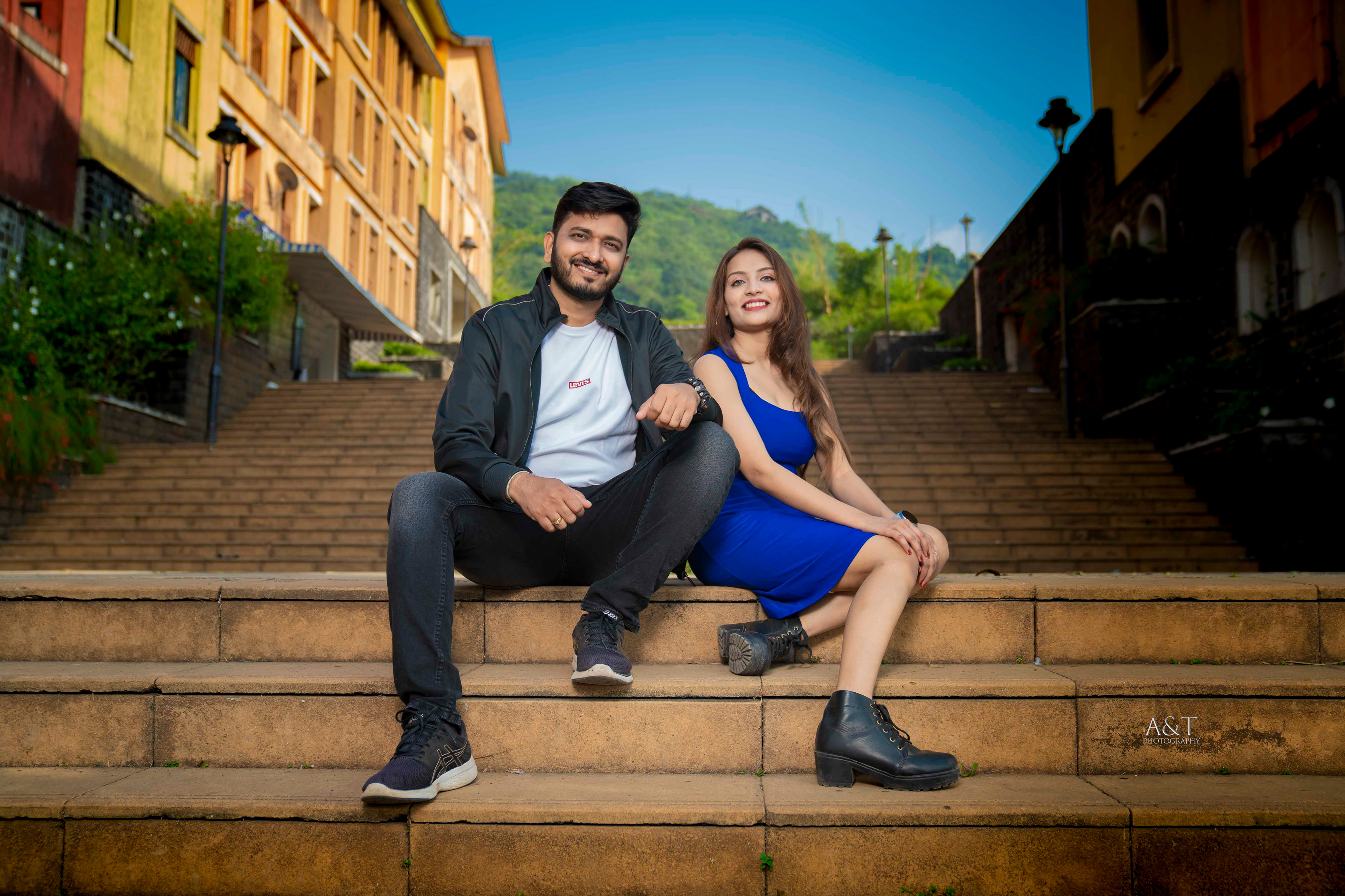 Beautiful Pre-wedding Photoshoot at Lavasa city by A&T Photography