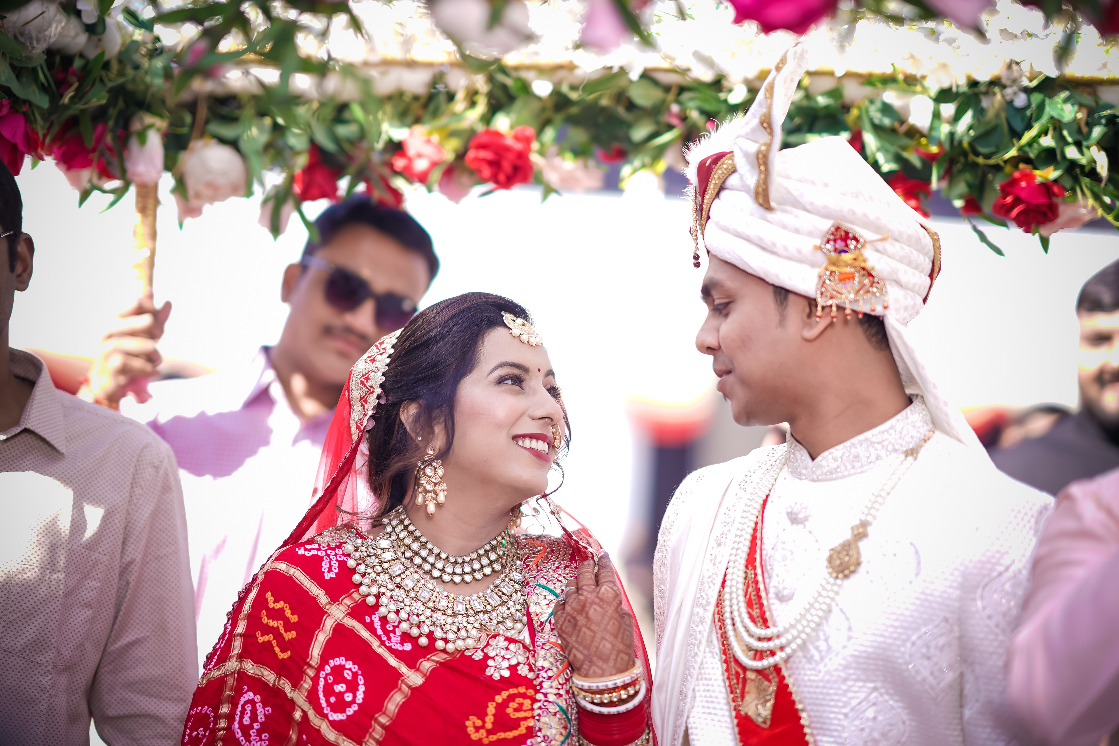 Amazing candid photograph of Marwadi Wedding By A&T Photography