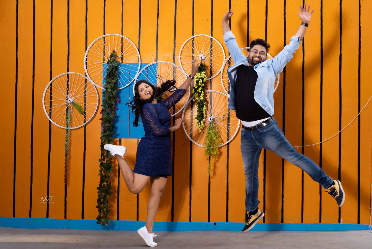 Funny Pre wedding ideas 2023- be your self -Jump