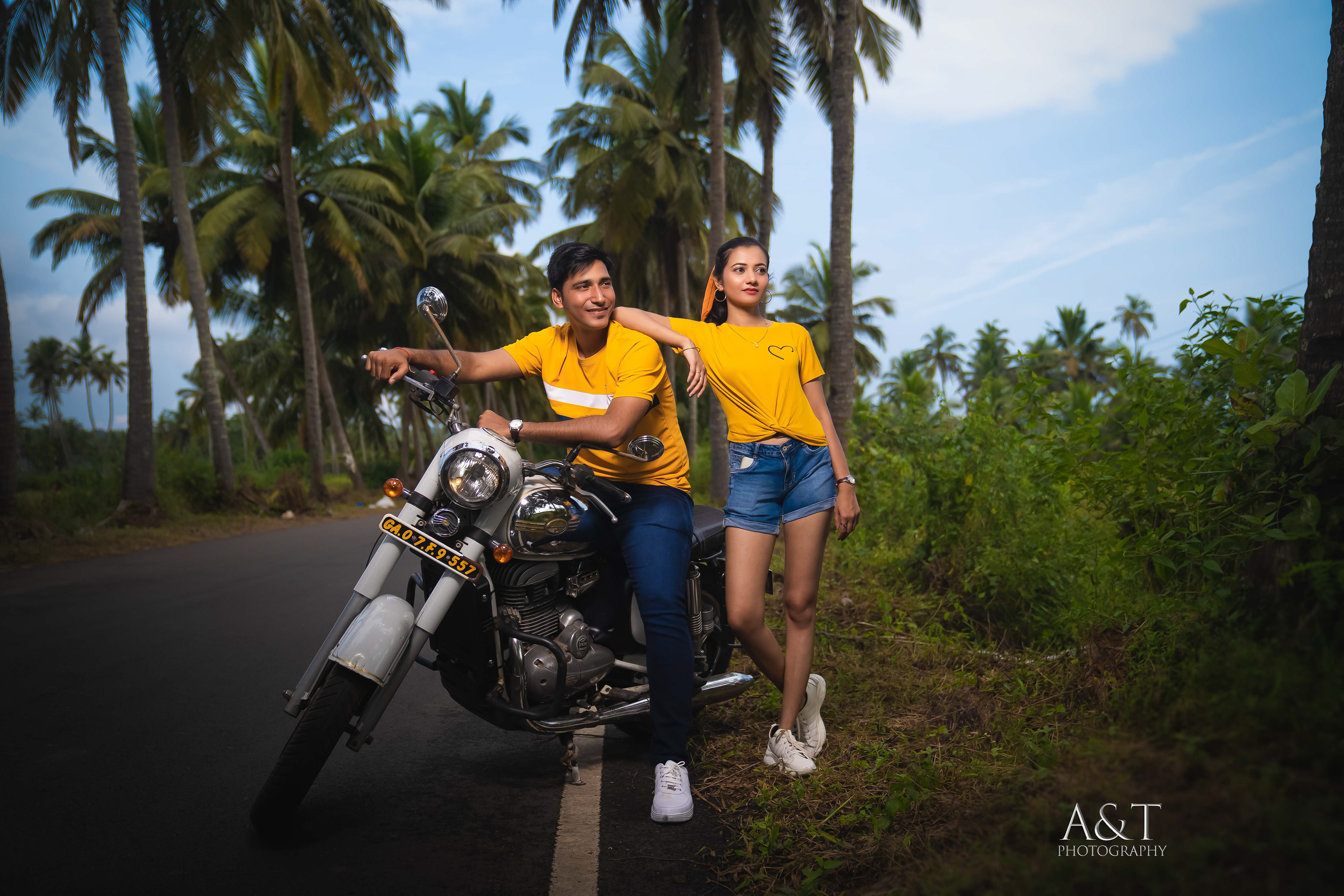 Amazing clicks of Couple By A&T Photography At Famous Parra Road