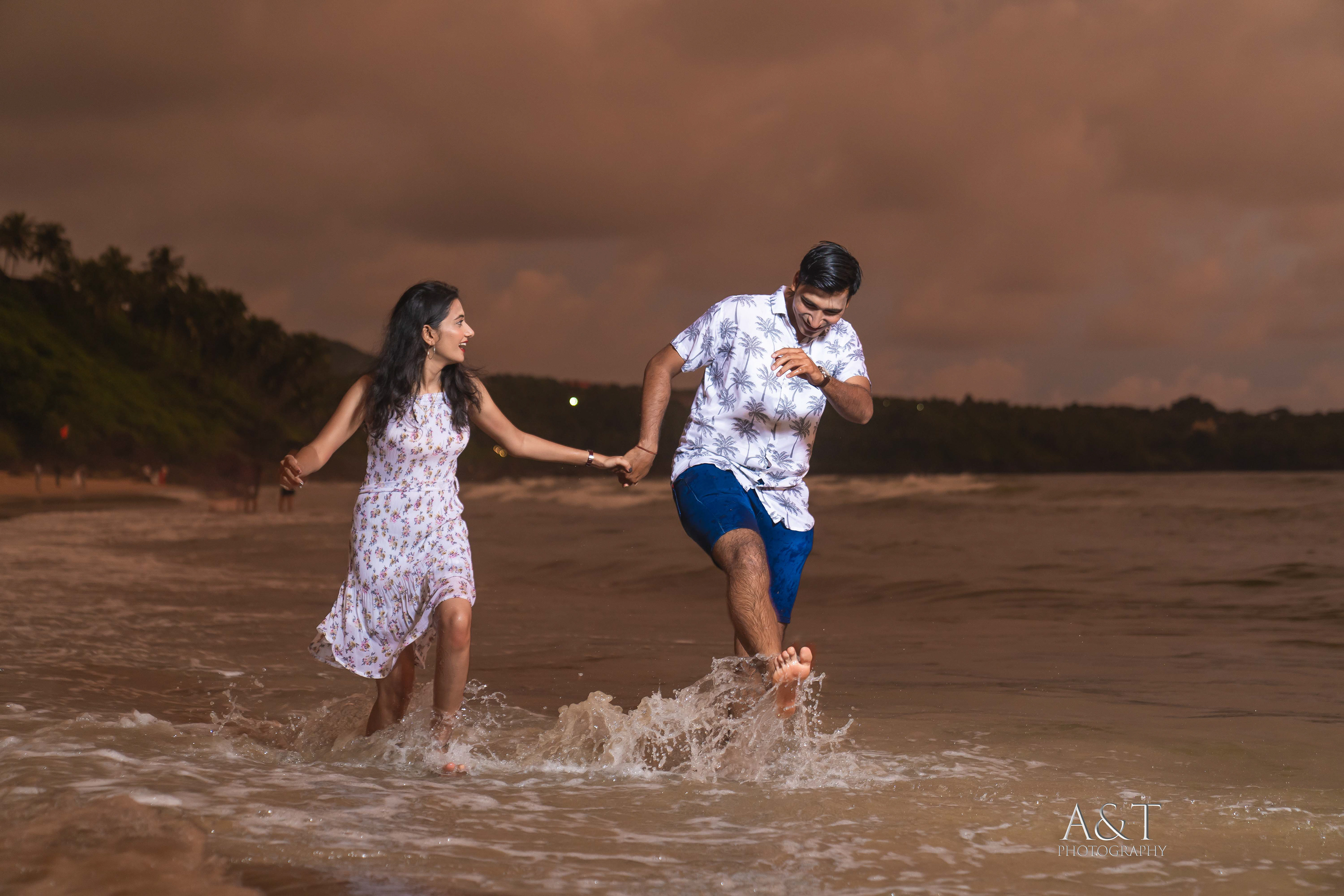Beachside Bliss captured by Best Pre-wedding Photographer in Goa
