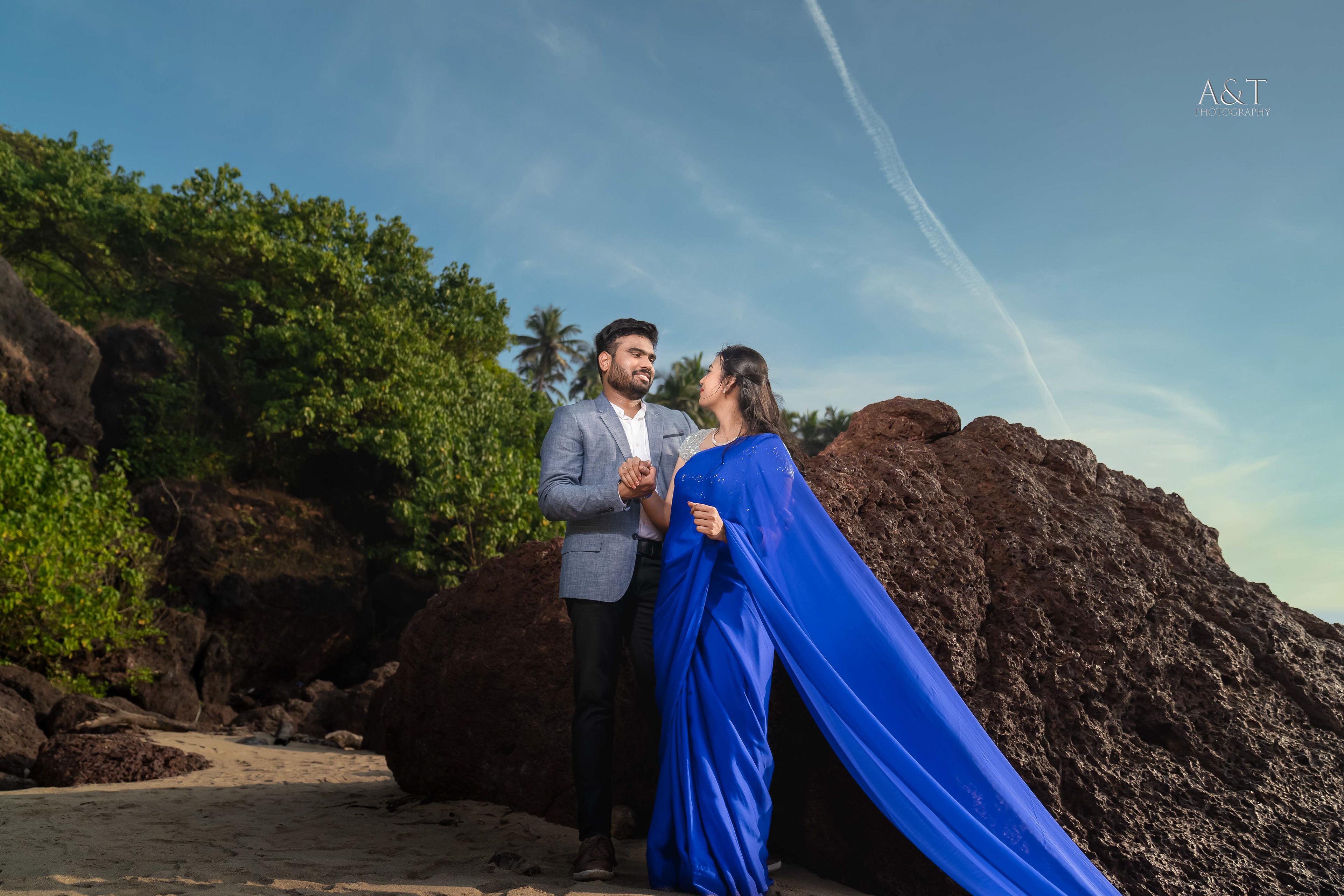 Superb pre-wedding photograph by A&T Photography