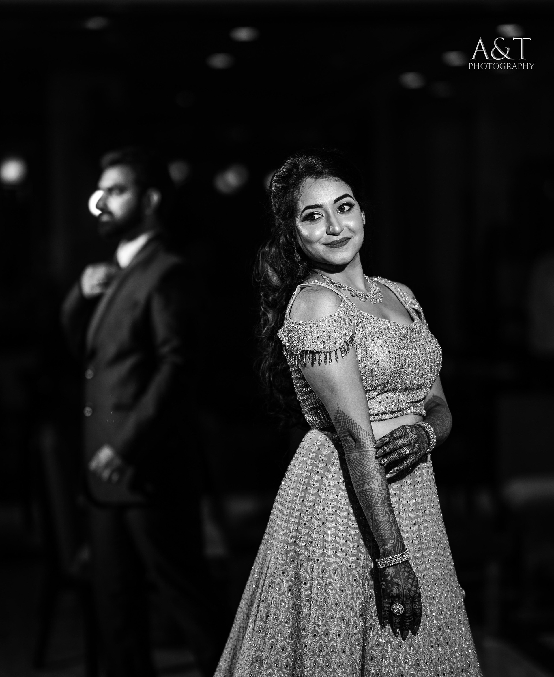 Creative Black and White Portraits from Destination Wedding of Poonam & Pratik from Mahabaleshwar