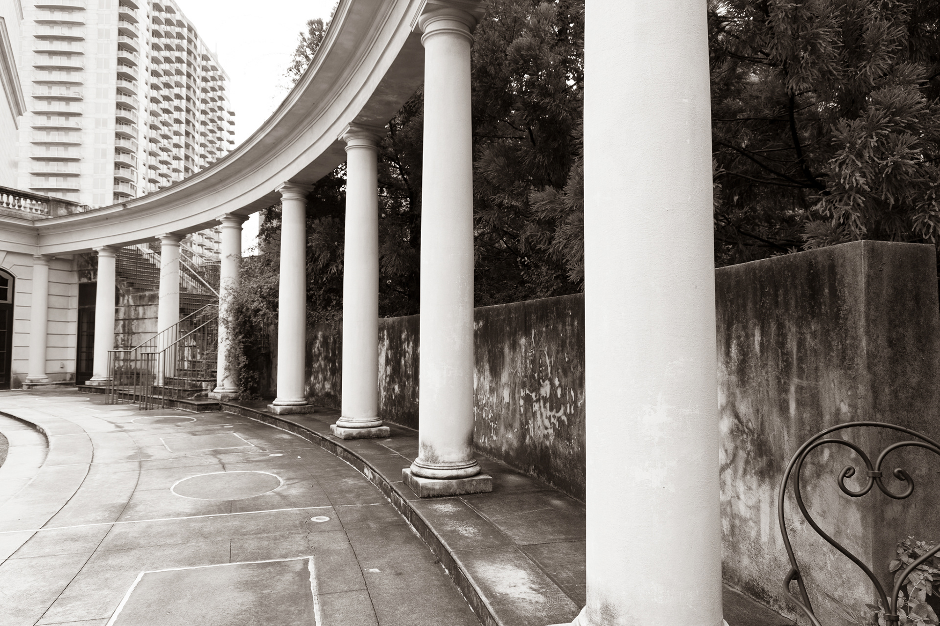 Column Arc