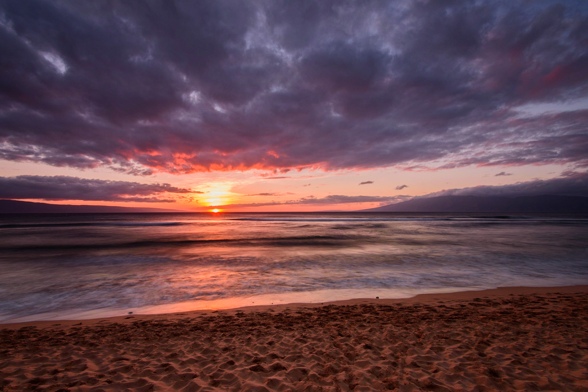 Date: 15 March 2015Location: Ka'anapali, Maui County, Hawaii, United StatesOriginal resolution: 36 MPProcessing: Processed from RAW using Adobe Photoshop Lightroom 6