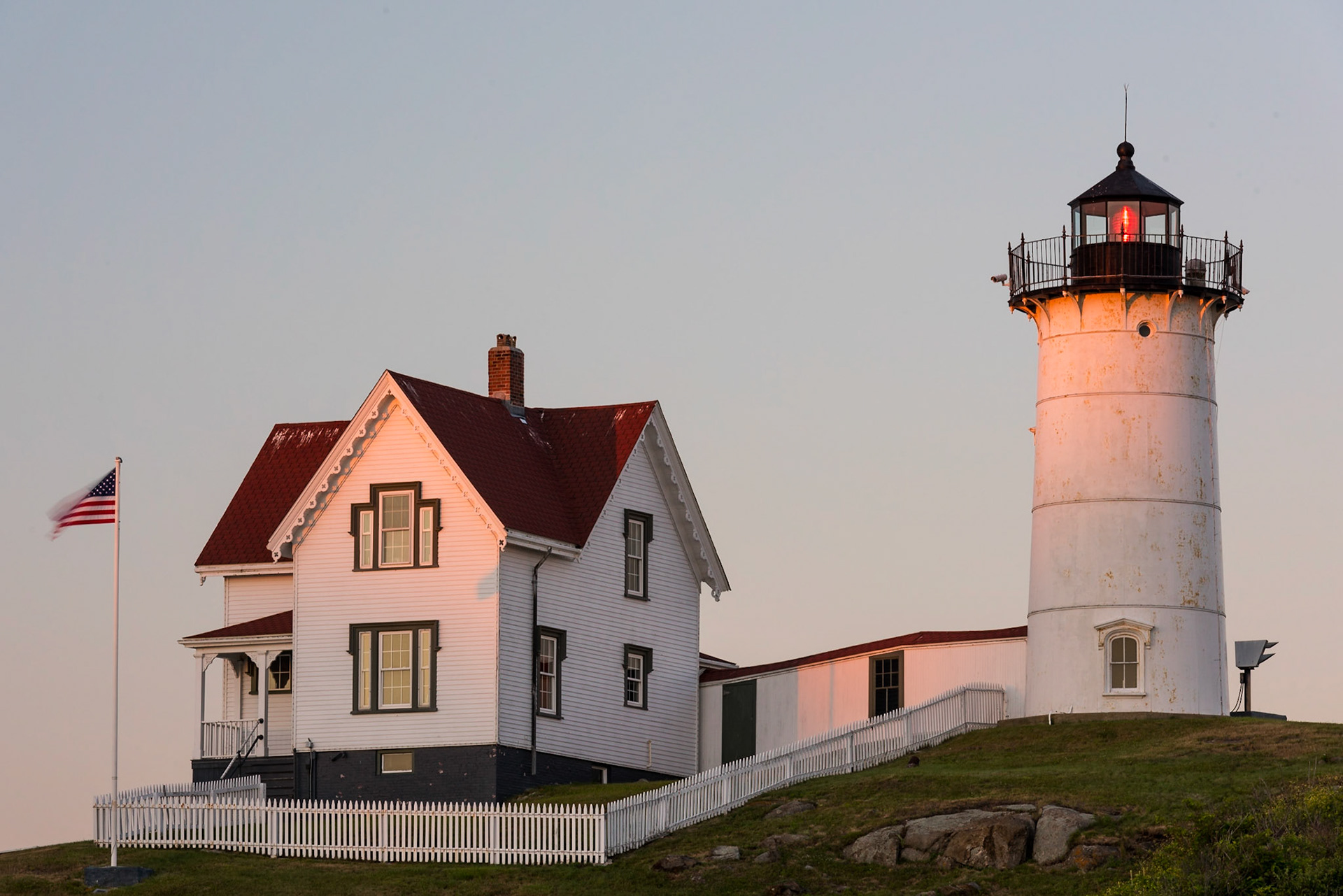 Date: 5 July 2016Location: York, Maine, United StatesOriginal resolution: 36 MPProcessing: Processed from RAW using Adobe Photoshop Lightroom 6