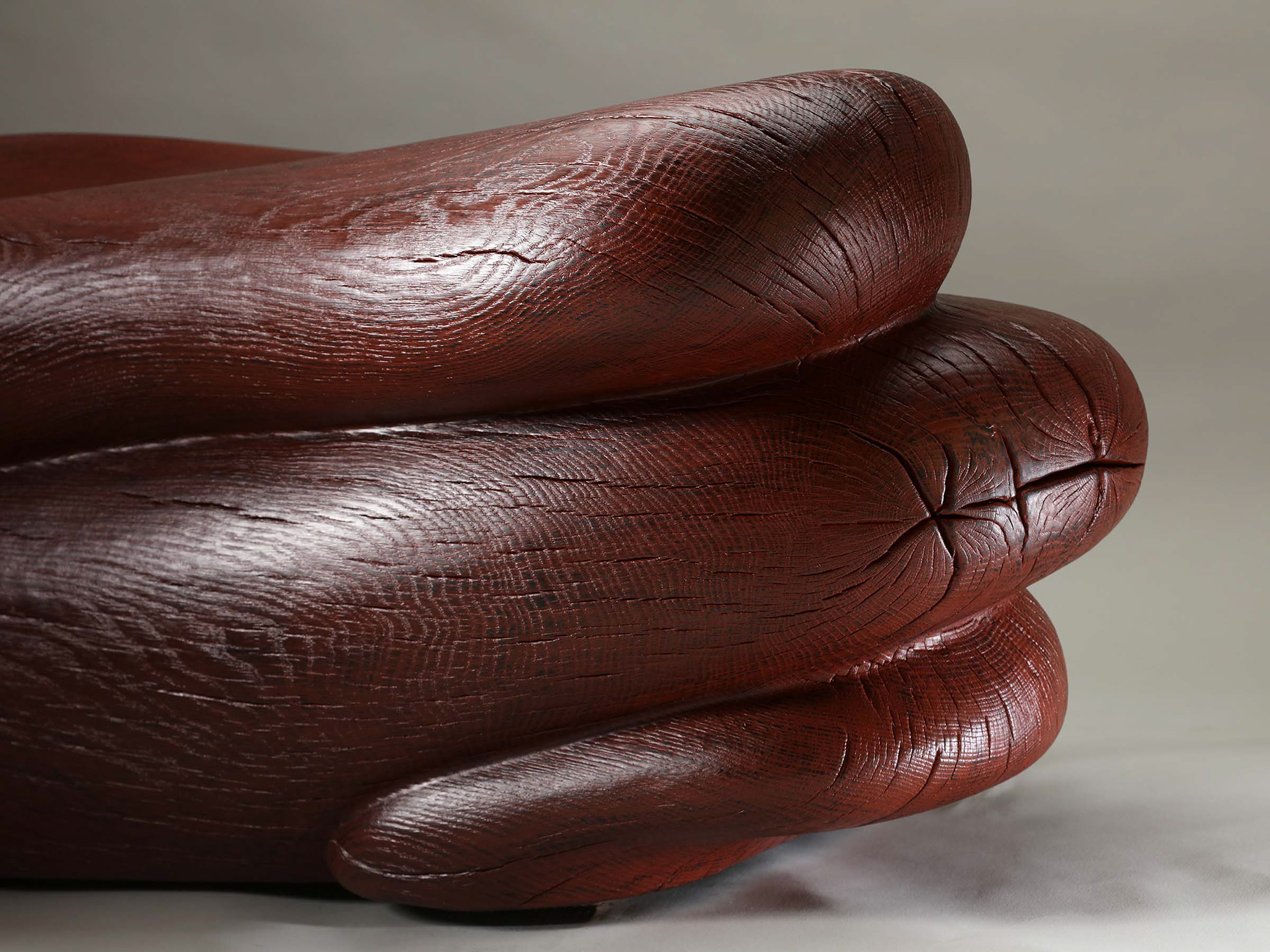 Storlek ca. 150 x 65 x 55 cm.