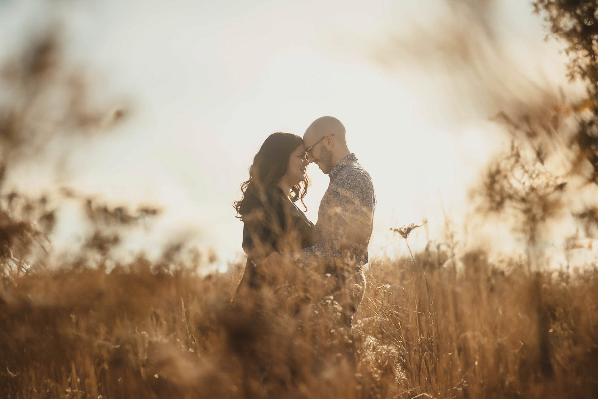 photo couple en extérieur vignobles