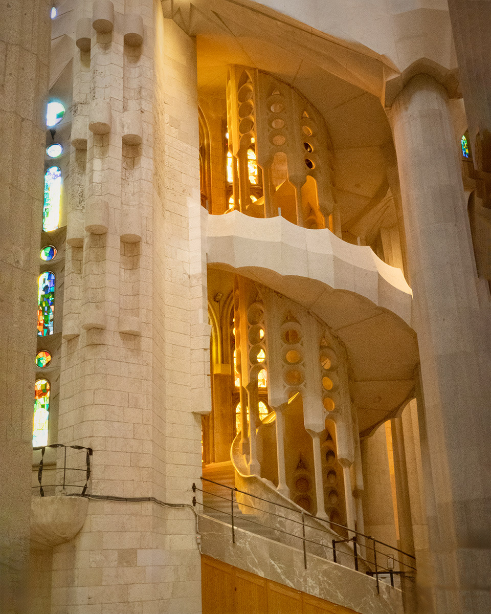 Barcelona-La Sagrada-Golden Staircase