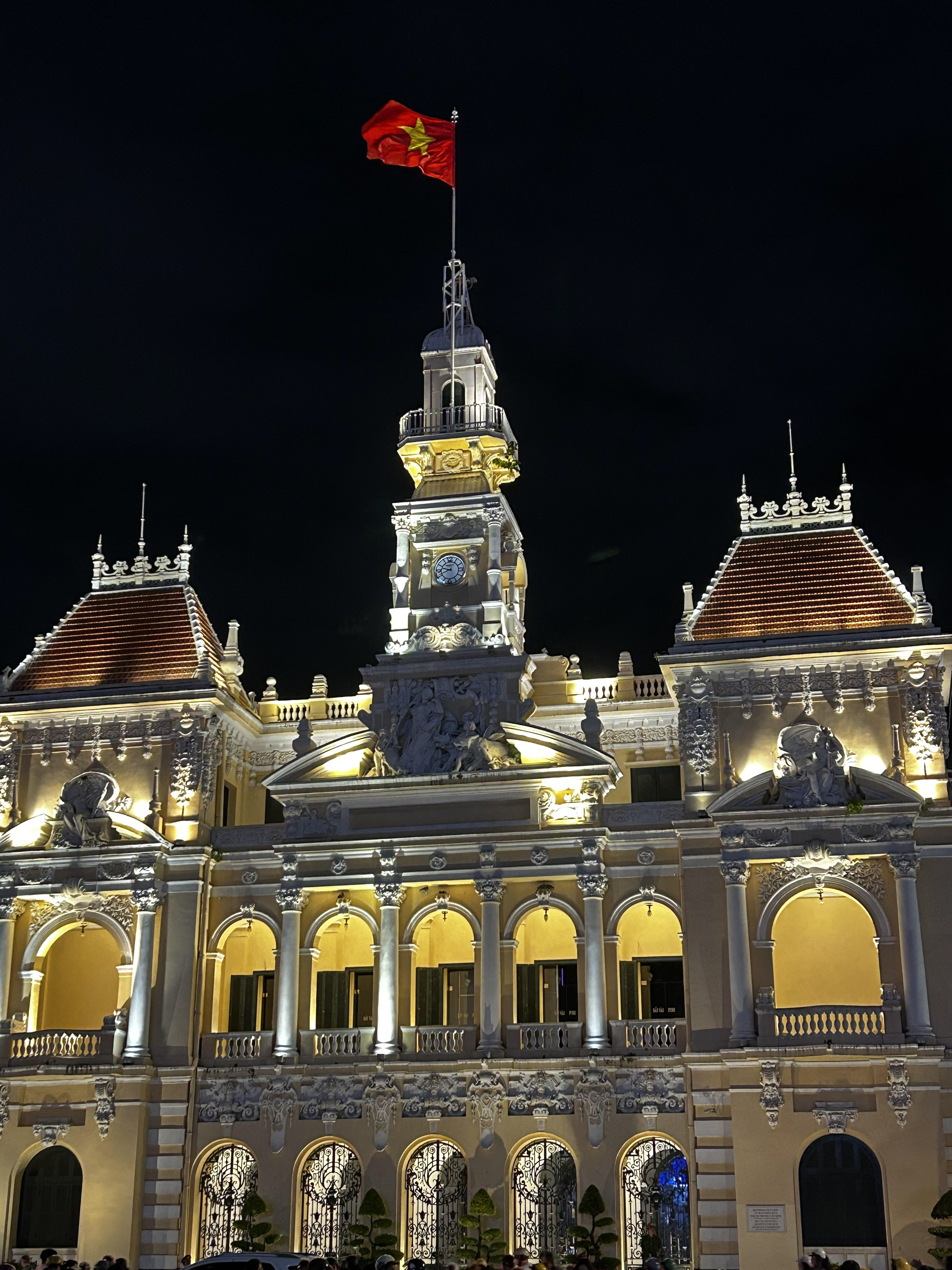 L'hotel de ville (Prise sur Iphone 14)