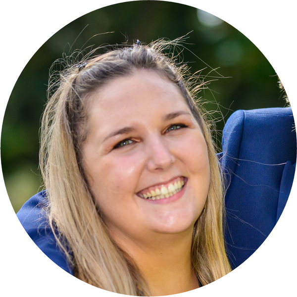 Mélody Domergue, assistance technique