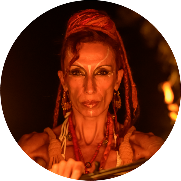 Gwam Giust, Caliawen, artiste feu