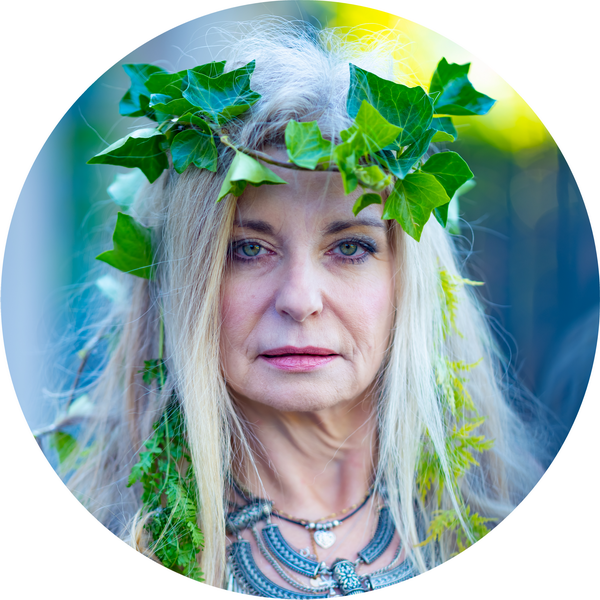 Marie Sévérin, Argonne, médium