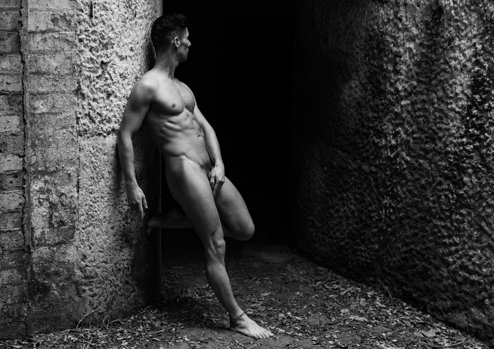 Julian @julian_models has been modelling since December  2018 and is getting to work with some talented photographers. #maleart#fitness #abdominals #physique #menofinstagram #shredded  #modelphotographer #muscle #igfit #boysofinstagram #gayartist #gayarts #queerartist #queerarts#artgay #artqueer#gay #gayguy #gayman  #instagay #boyfriend #scruff #handsome #dude #fitness #gaybeard #gaymuscle #workout #gayboy #gaylife #hunk #gaystagram