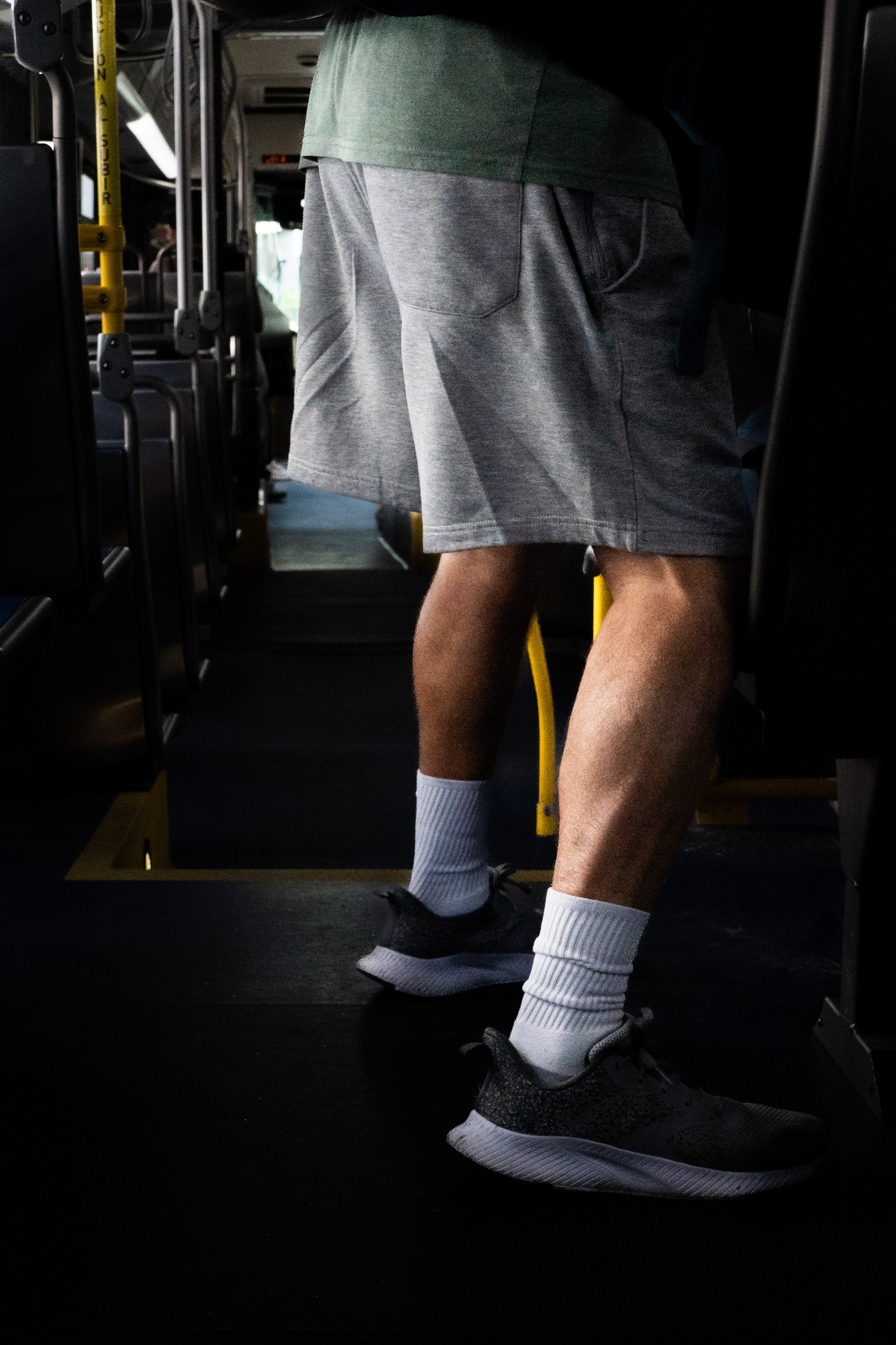 36 mm  f/10  1/500 sec  ISO 6400