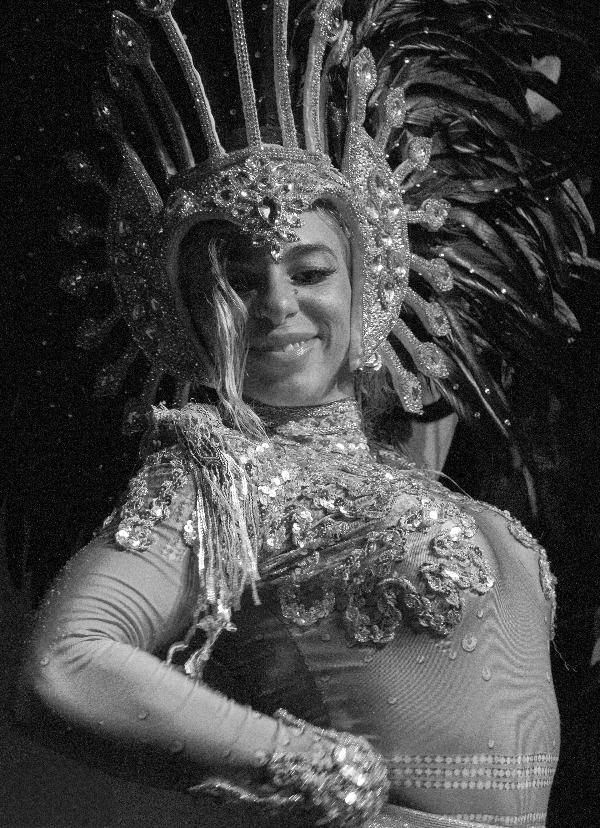 36 mm  f/5.6  1/200 sec  ISO 1600