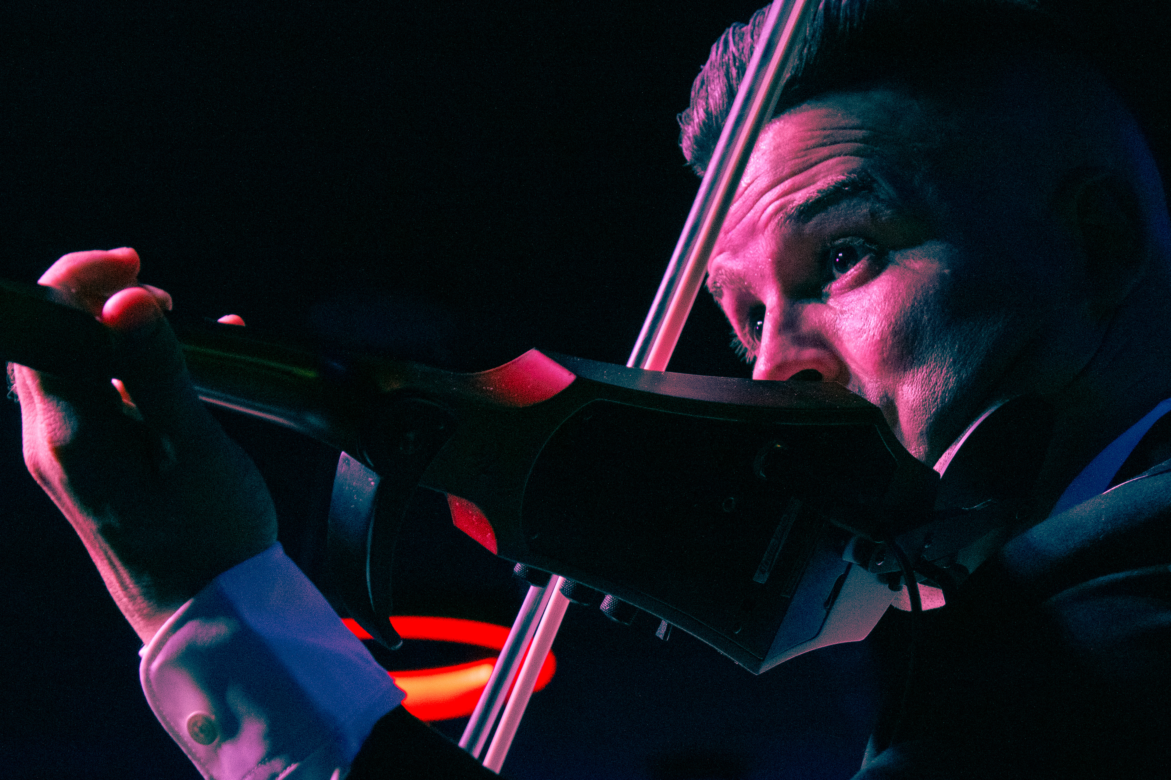 55 mm  f/5.6  1/200 sec  ISO 1600