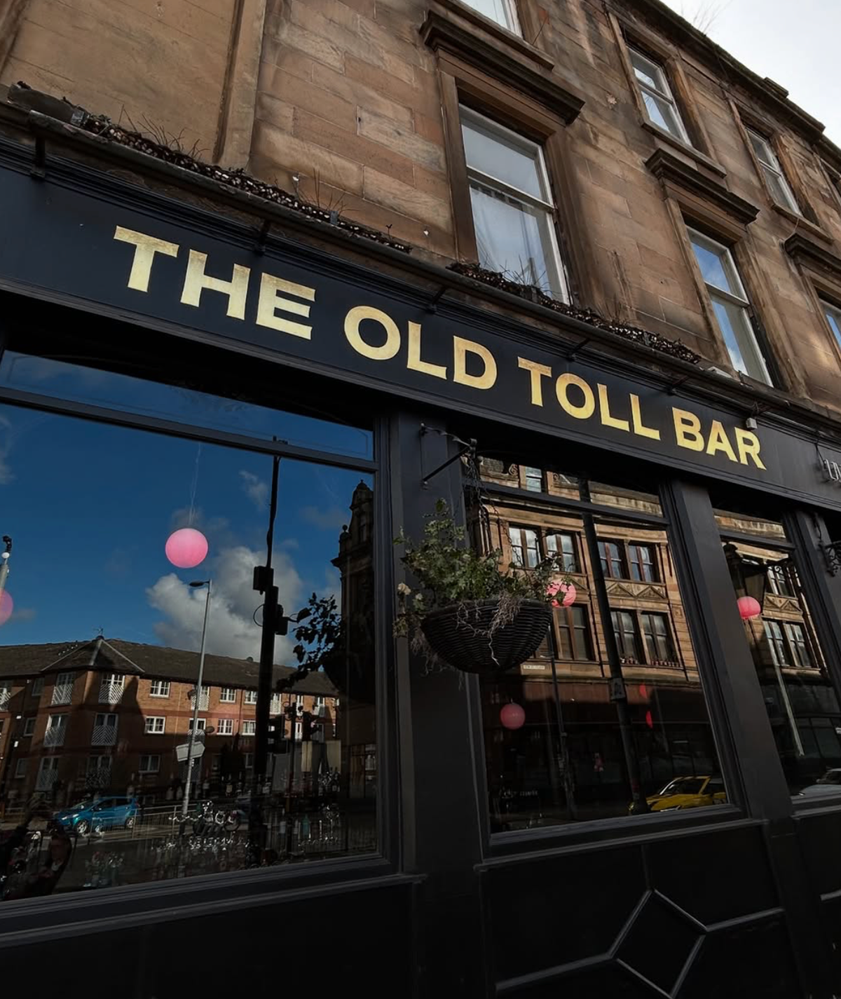Gold leaf sign designed for The Old Toll Bar, Glasgow
