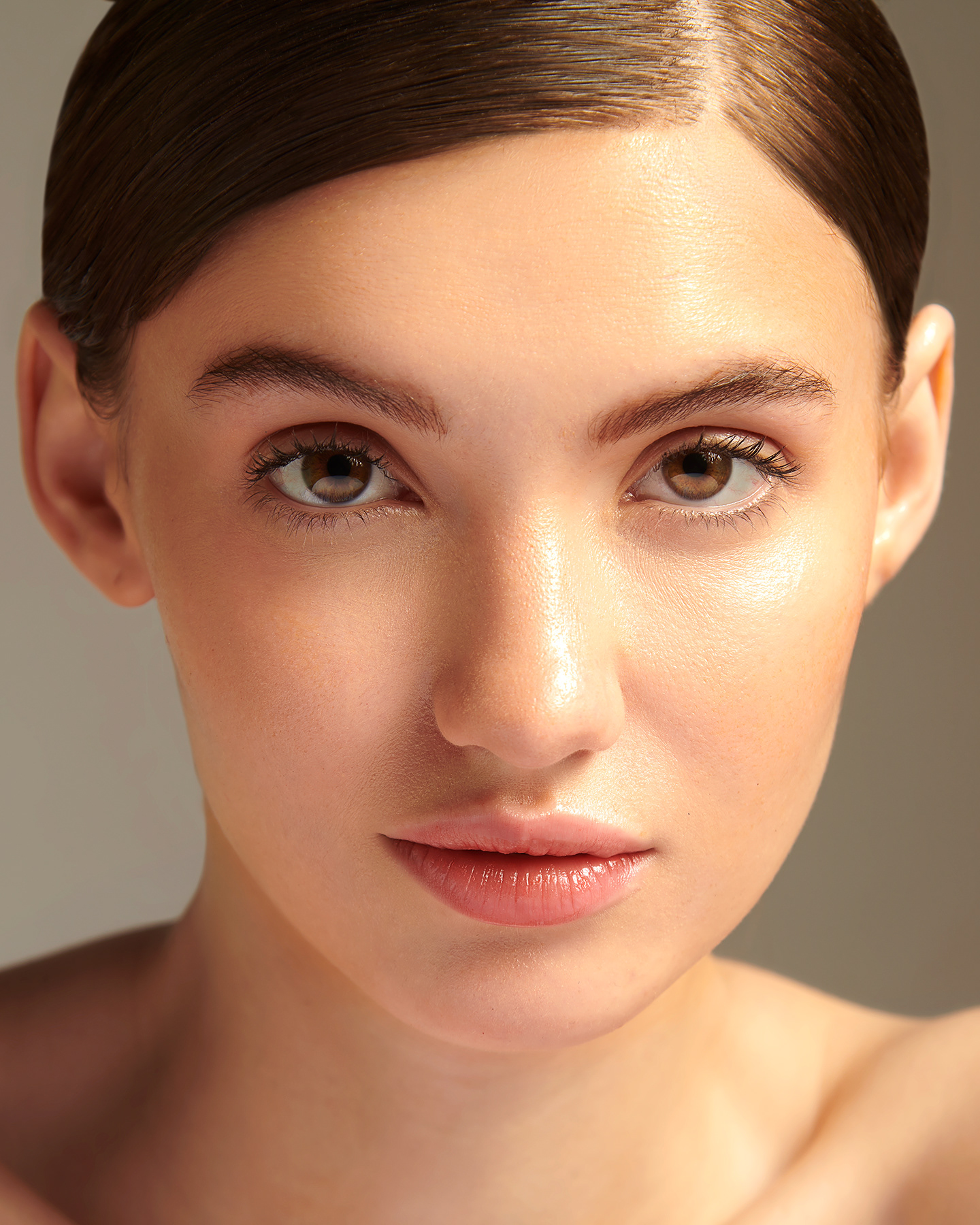 CLEAN AND DEWY SKIN FINISH