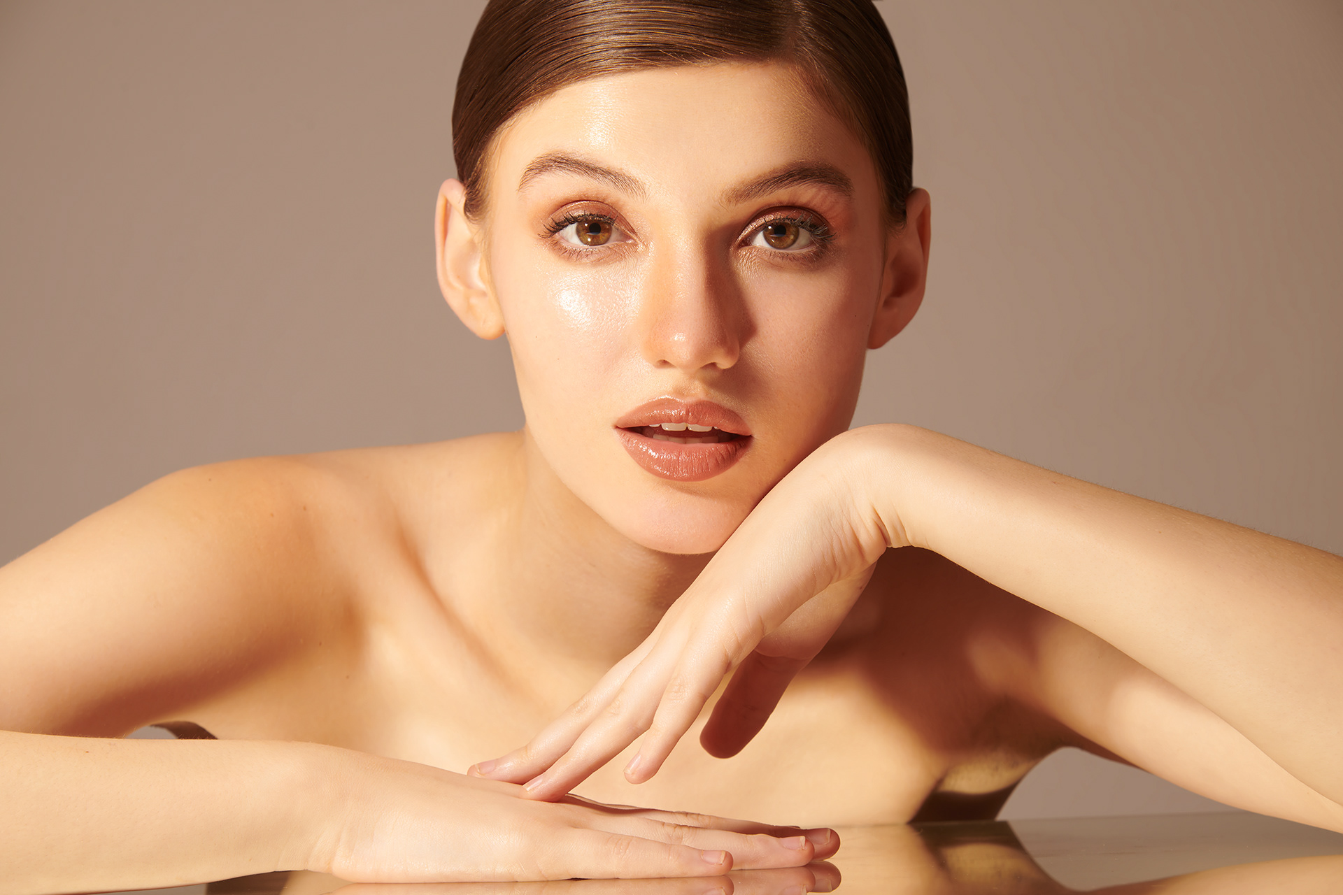 CLEAN AND DEWY SKIN FINISH
