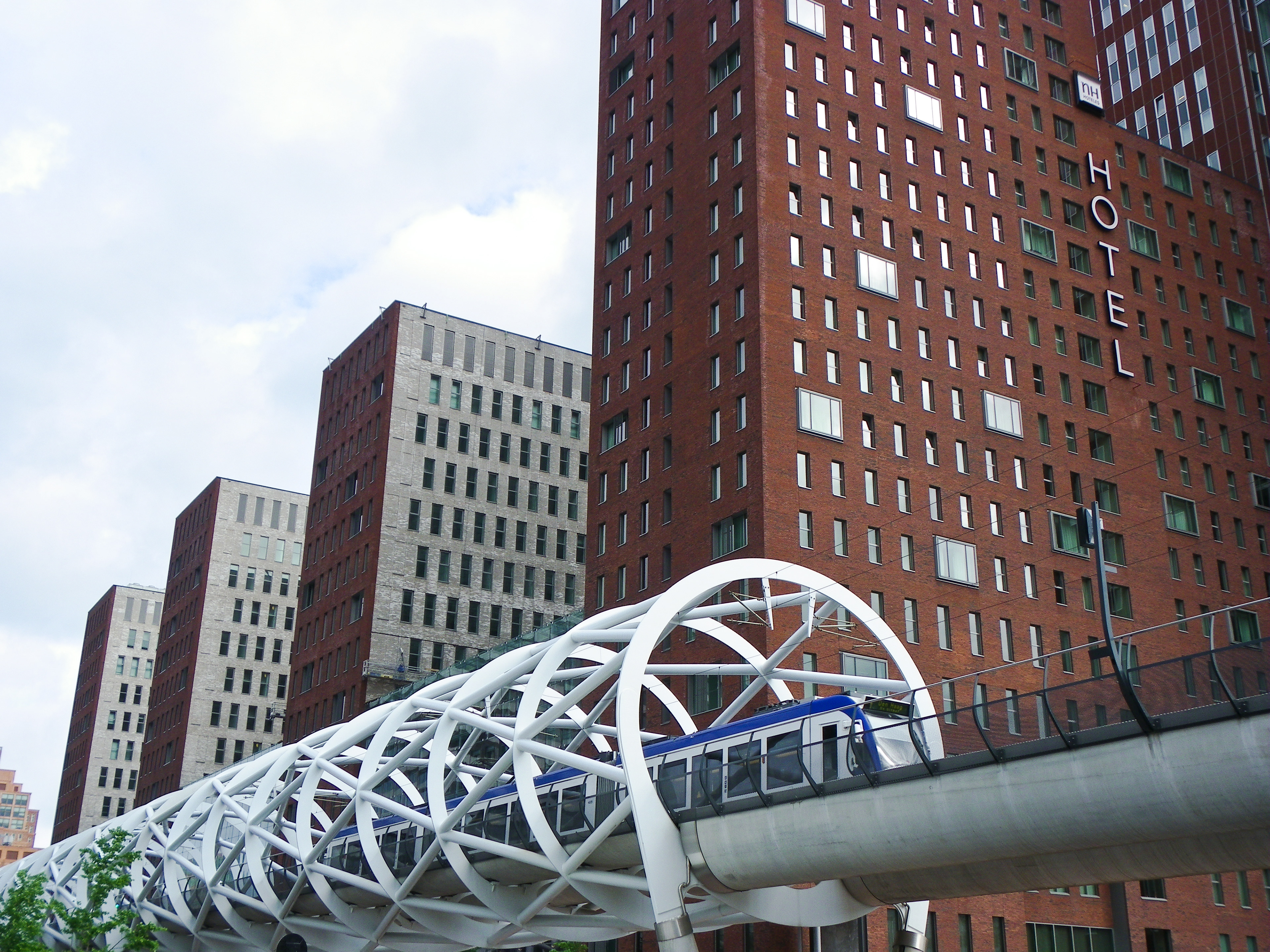 Beatrixkwartier tram stop, May 2009