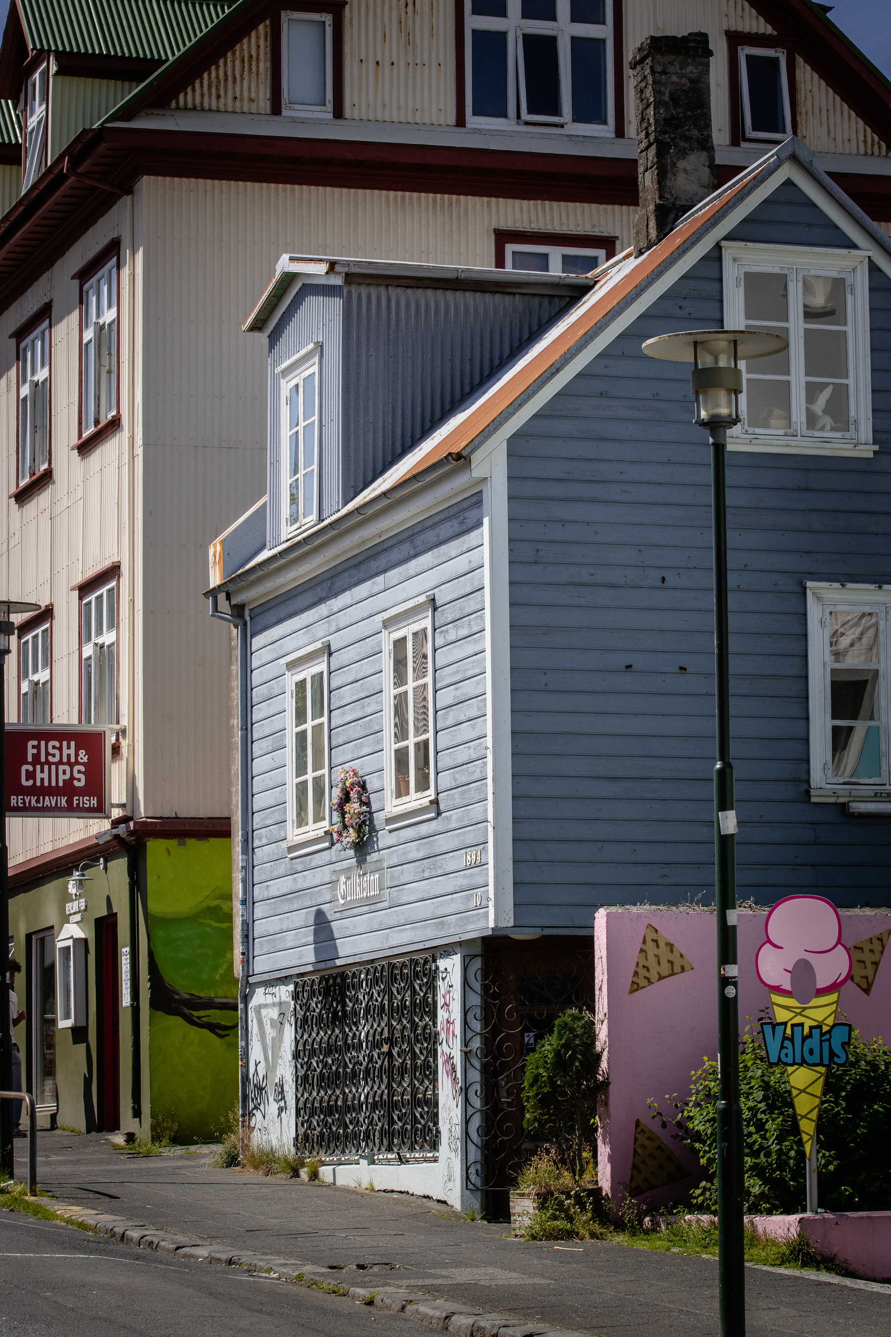 Frakkastigur street.