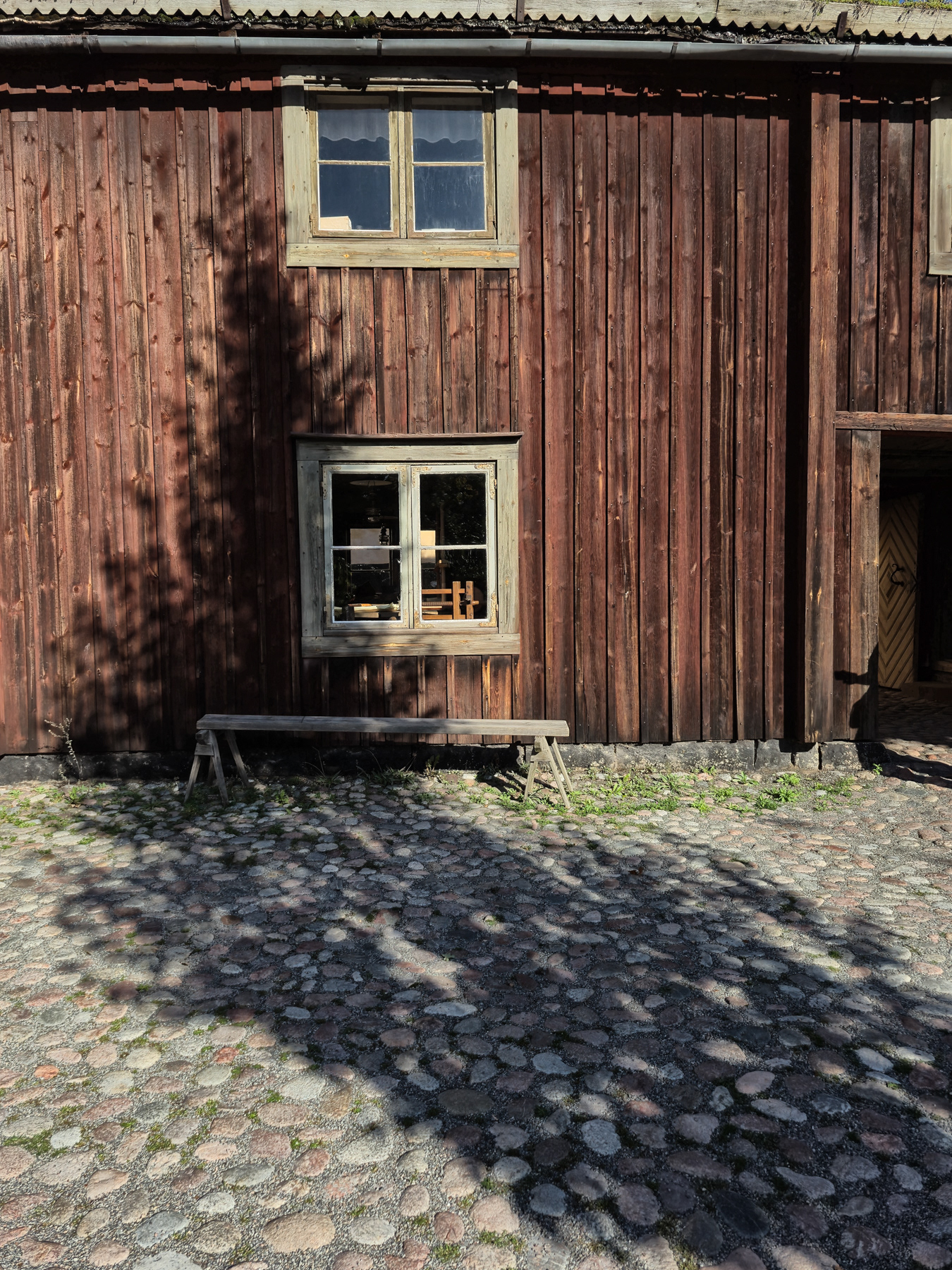 Inside the city quarter.