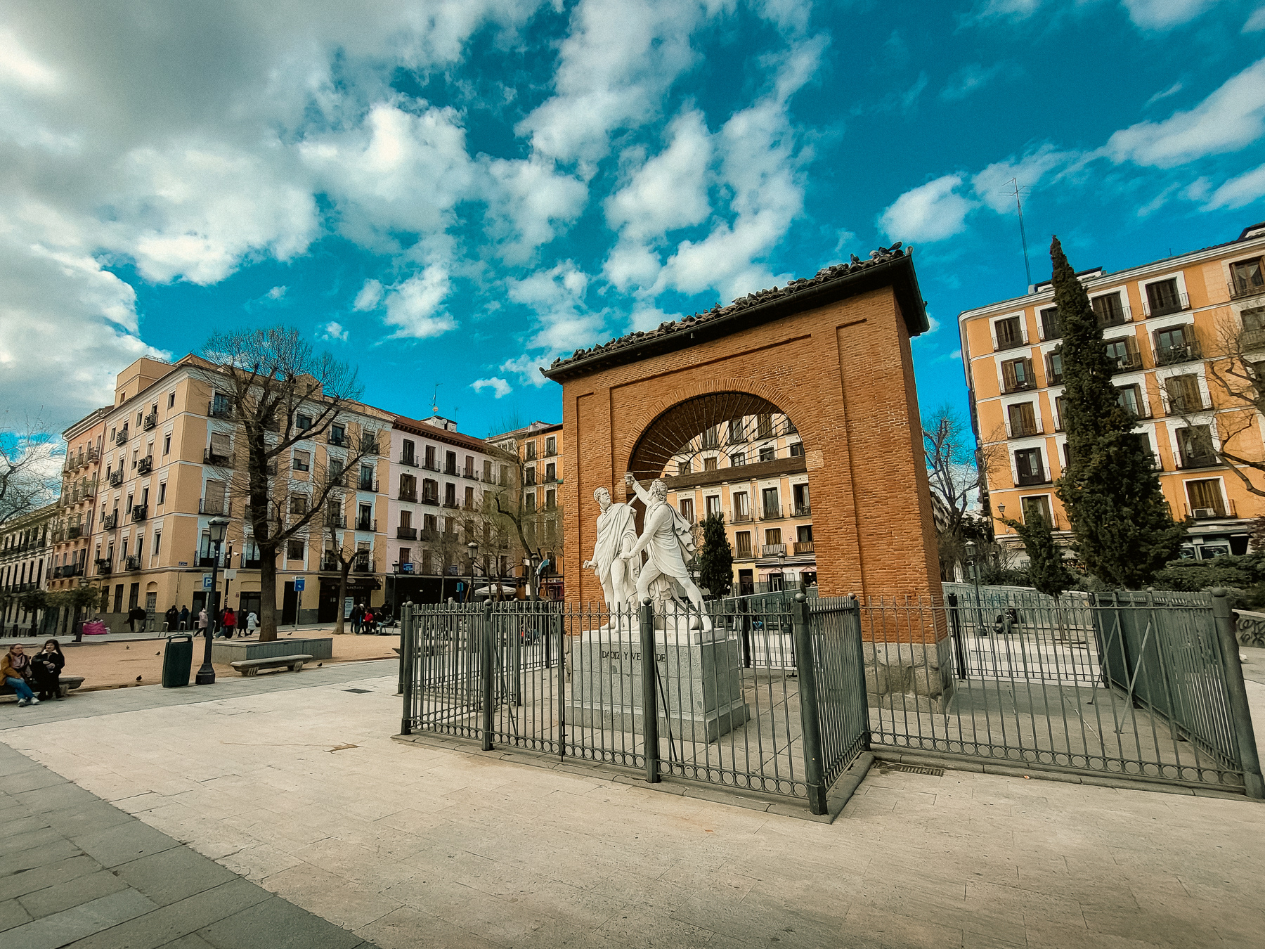 Plaza del Dos de Mayo.