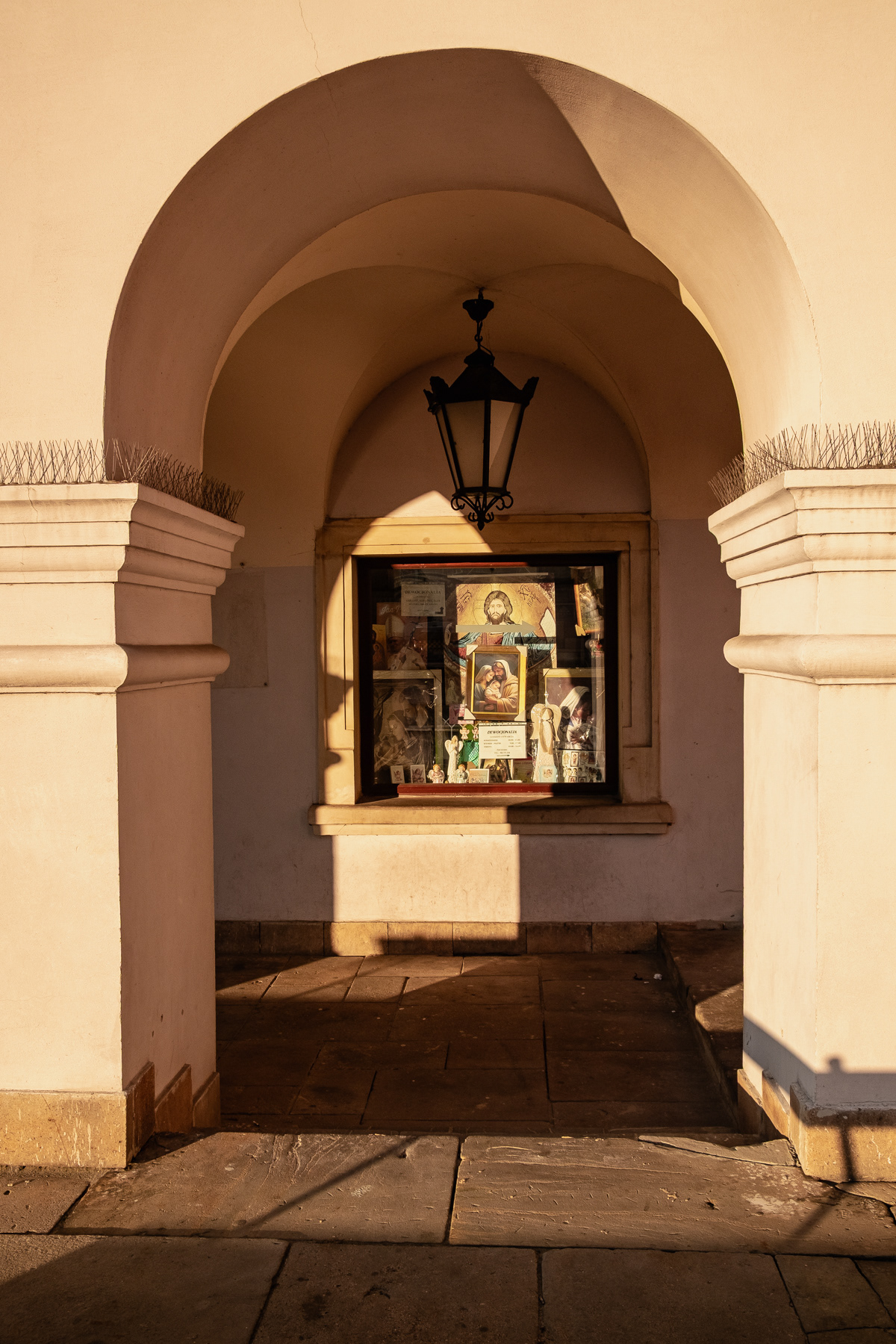 A shrine in an arched walkway, main square, Christmas Day 2025.