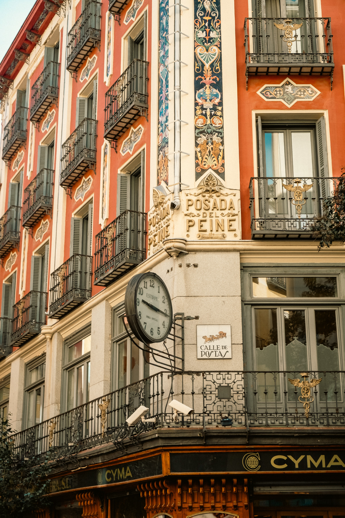 Great mural decorations one block from Plaza Mayor.