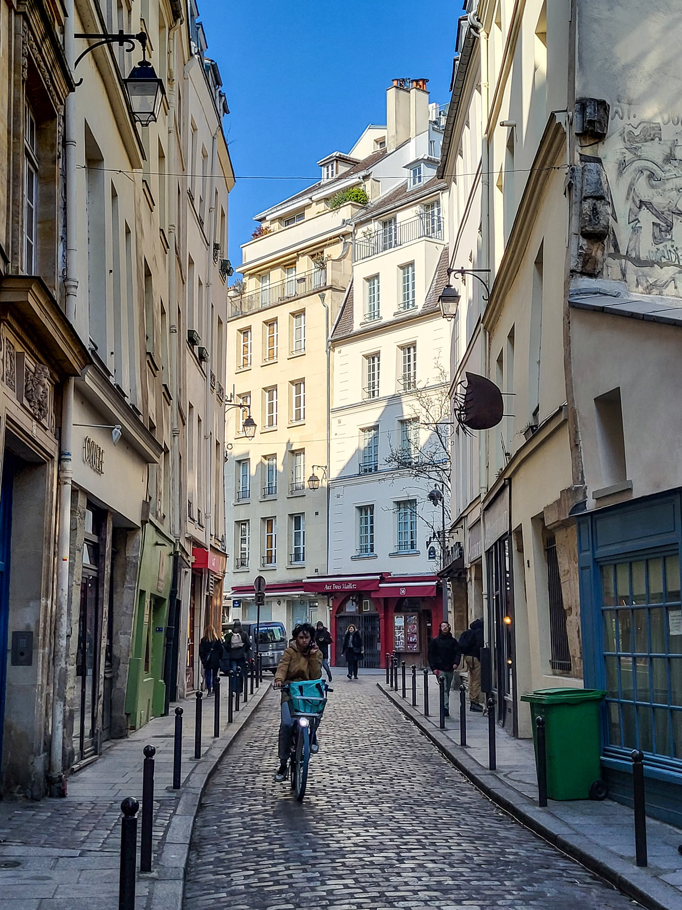 Rue Galande, March 2023.
