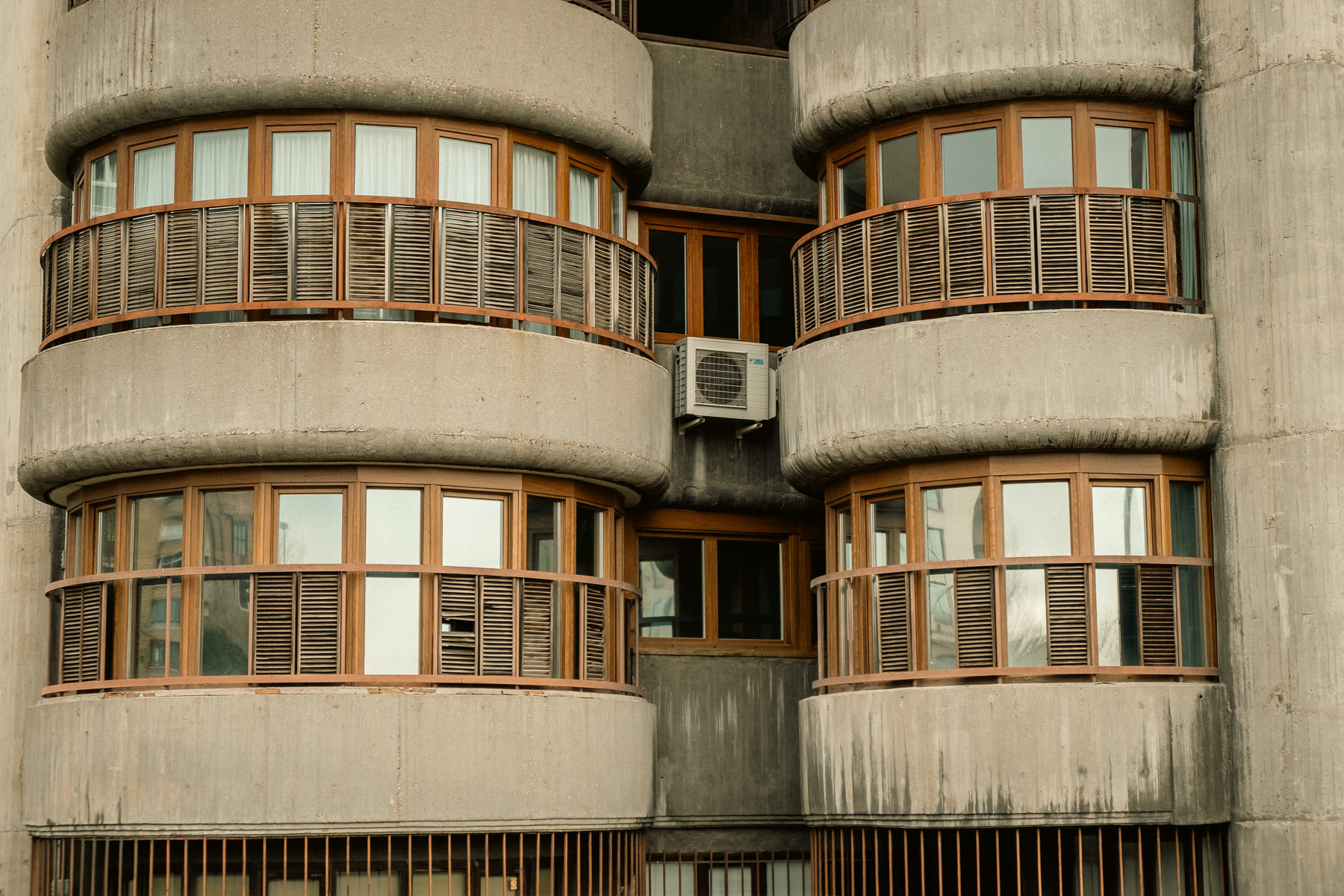 Torres de Blancas, close up of the flats.