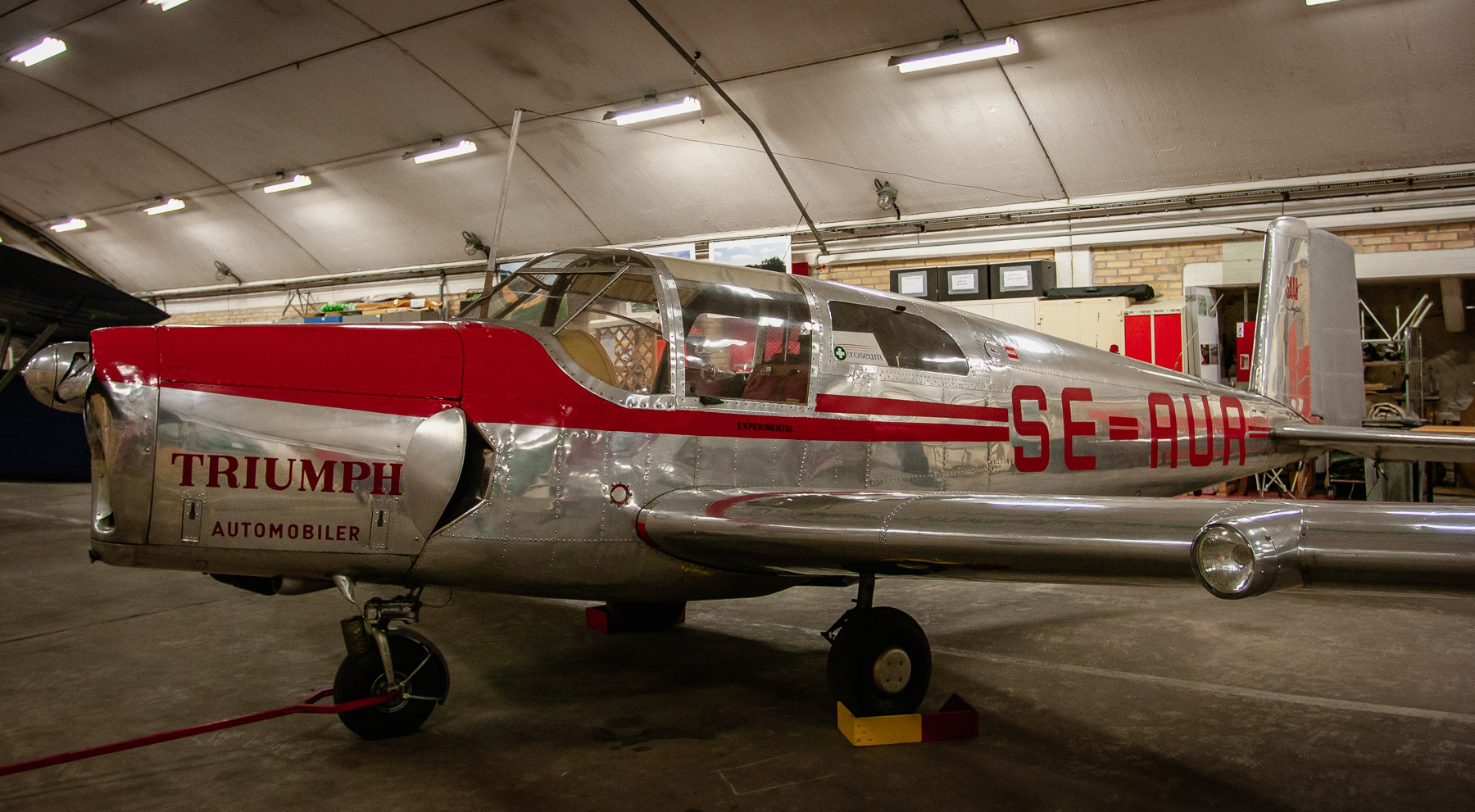 Saab 91A Safir with reg. SE-AUR and Triumph Automobiler livery.