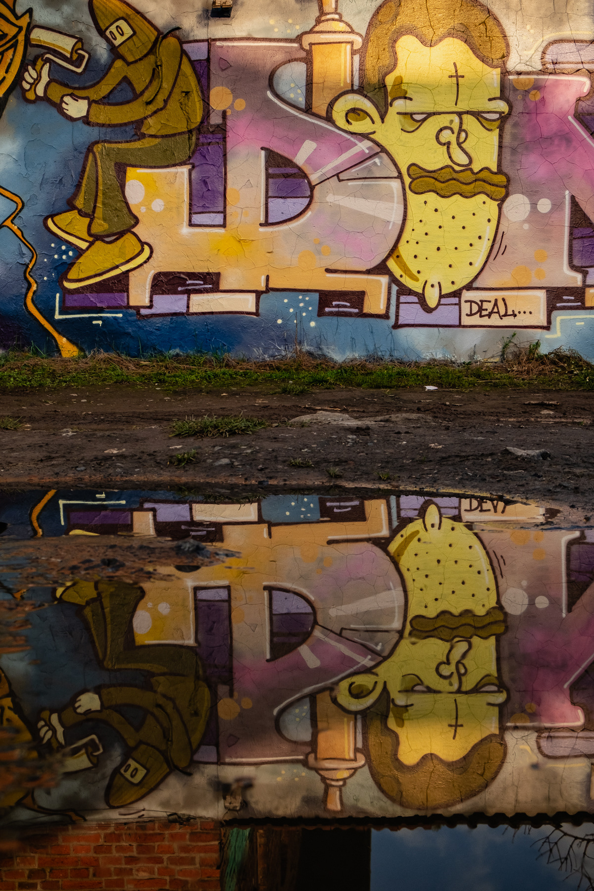 Grafitti art work in Podgórze, December 2025.