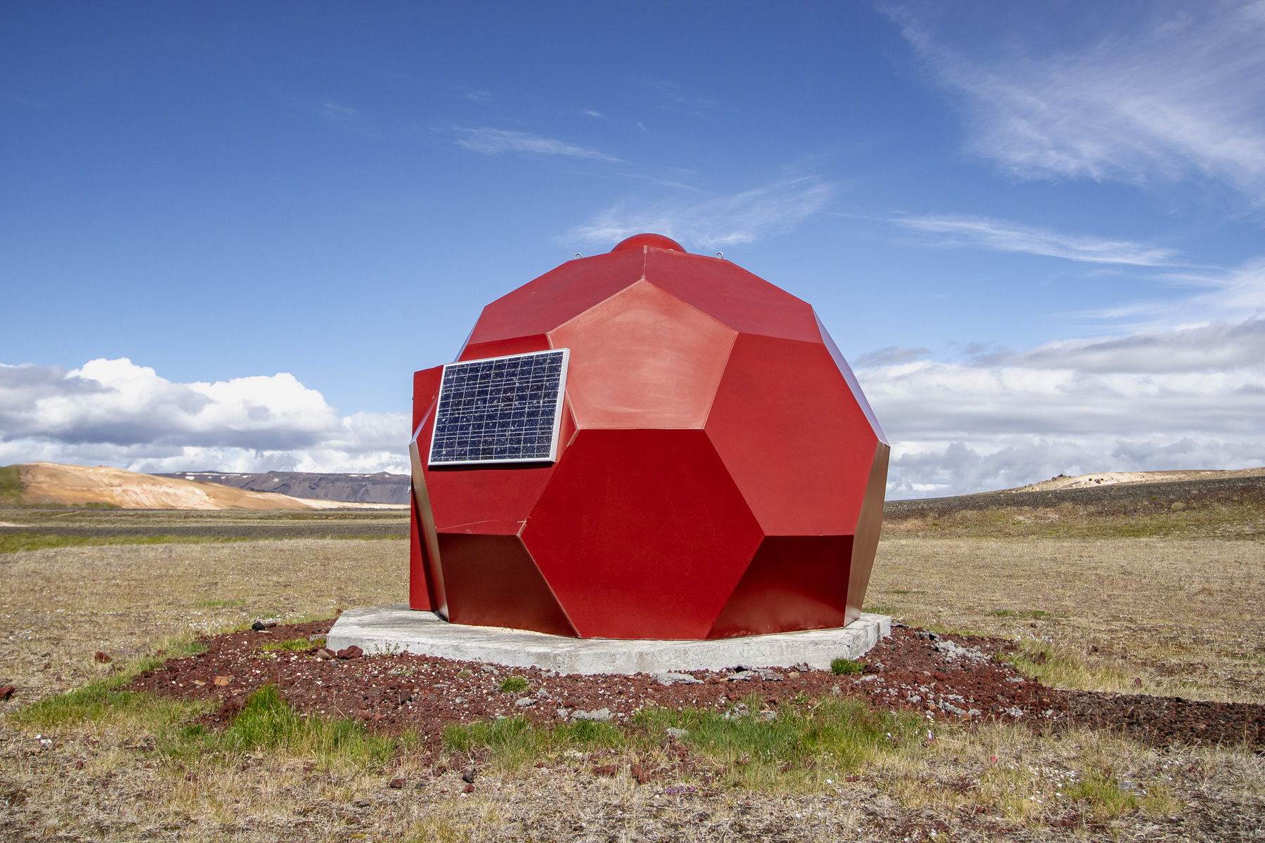 A geodesic dome over a wellhead at Krafla.