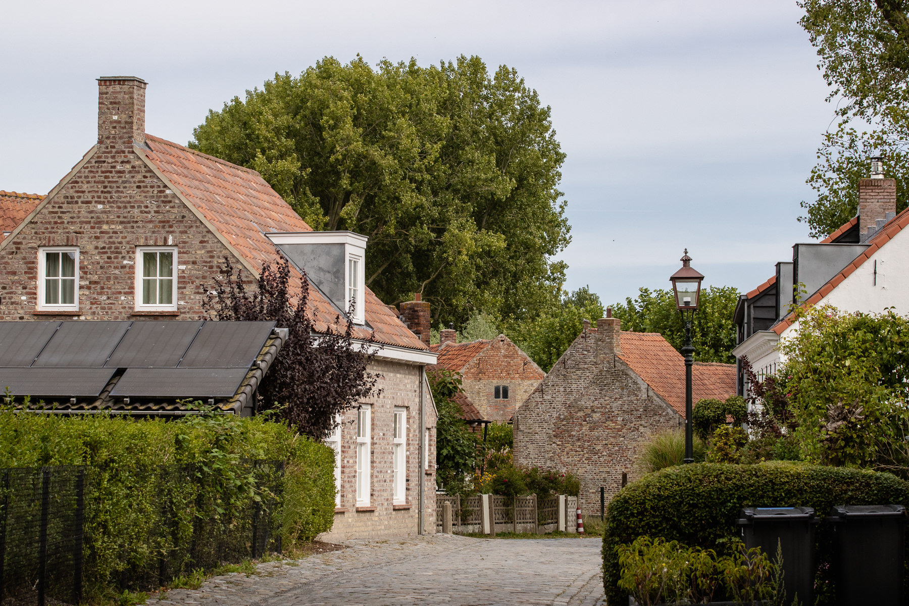 Village scene in Sint Anna ter Muiden, September 2025.