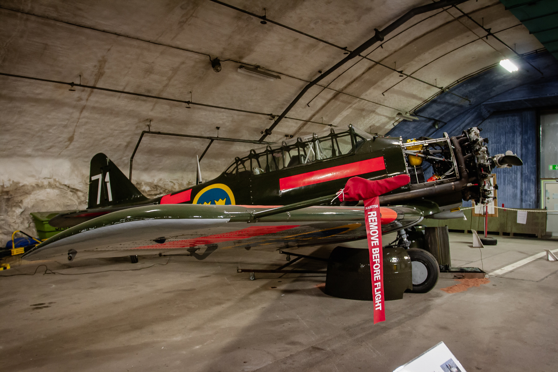 Aeroseum, Göteborg-Save, Sweden. North American NA-16-4M training aircraft with nr. 71 on the tail.