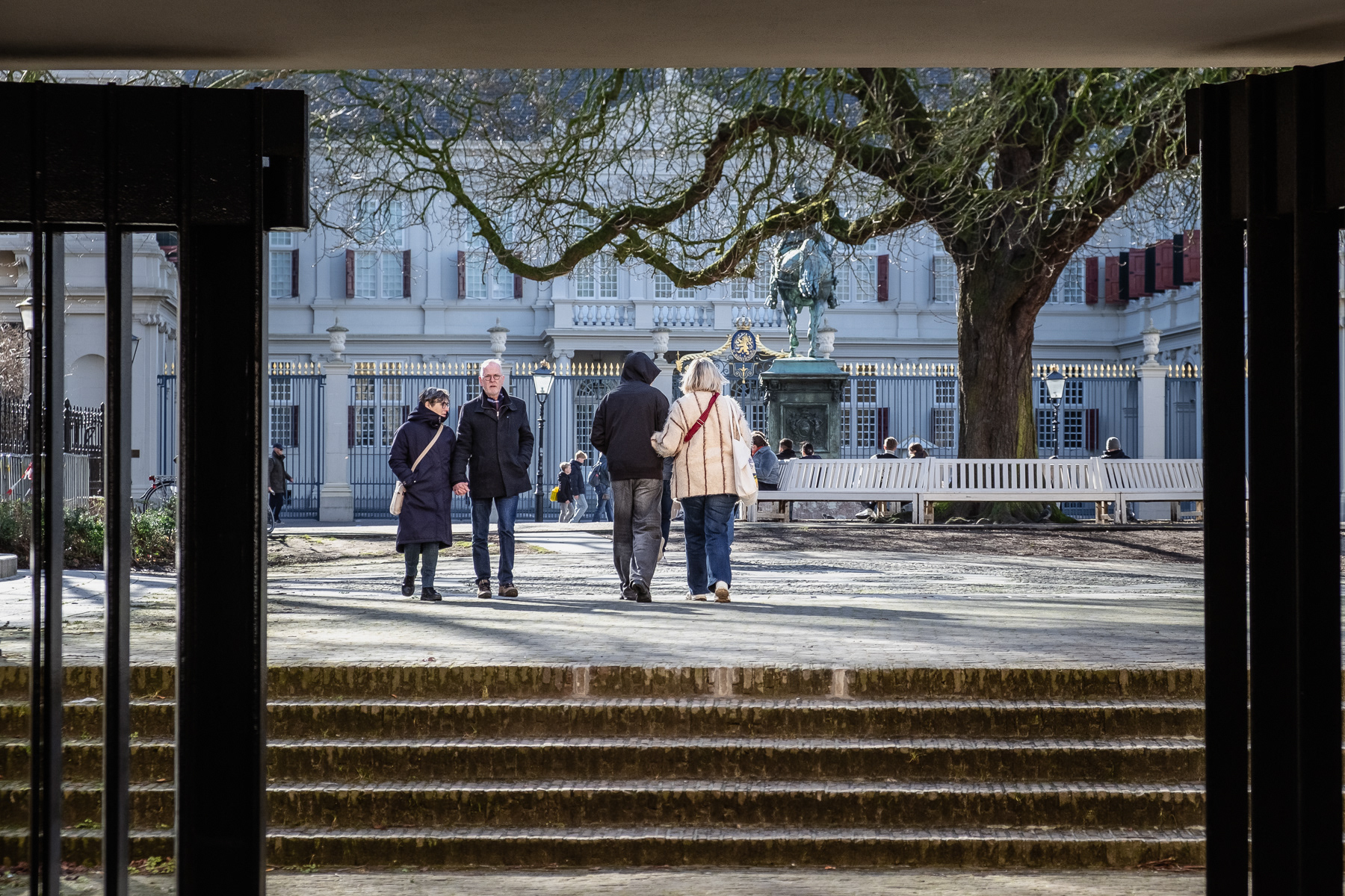 View from the uninteresting publicly accessible part of the palace garden.