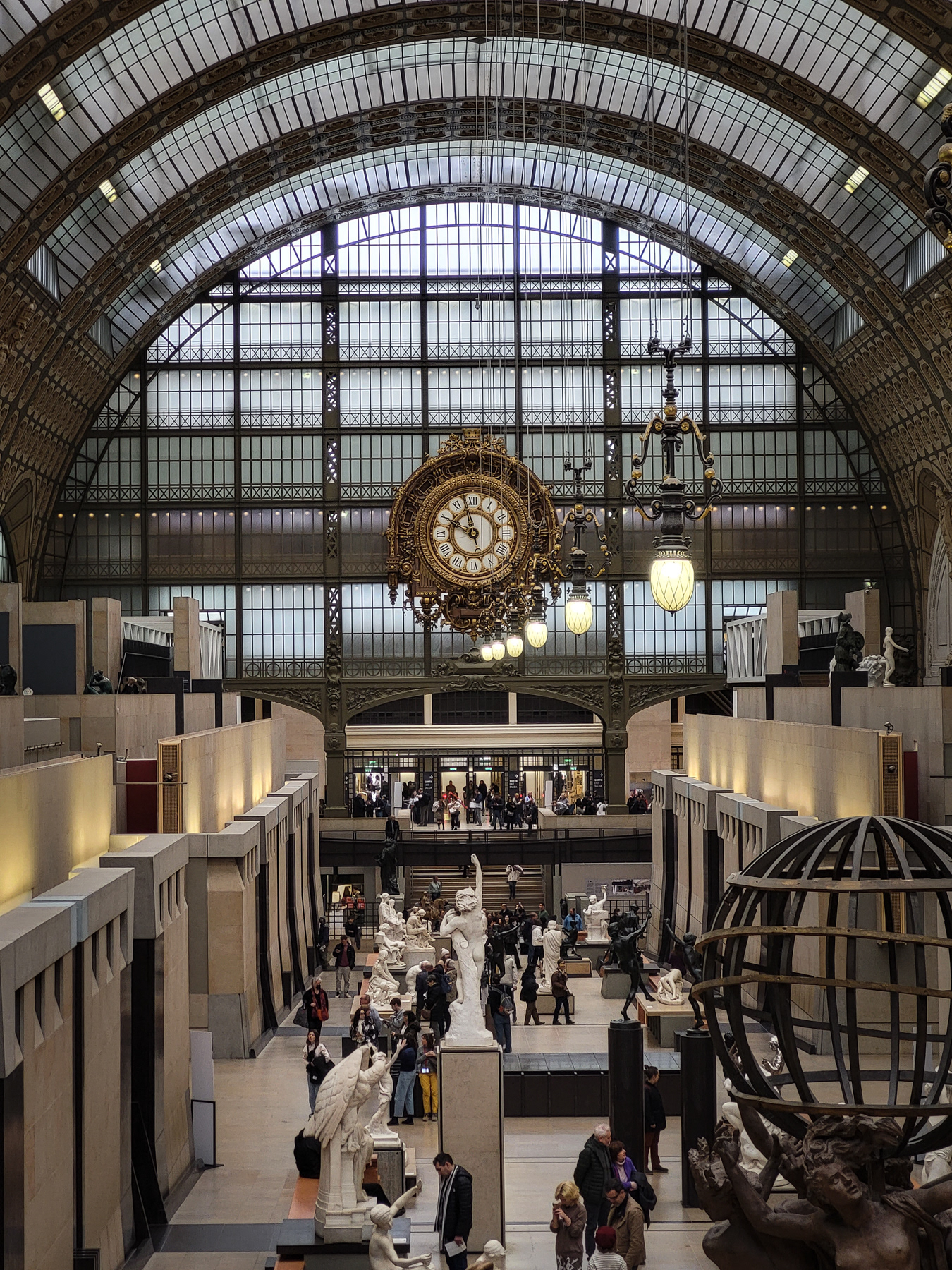 The central hall of Musée d'Orsay, March 2023.