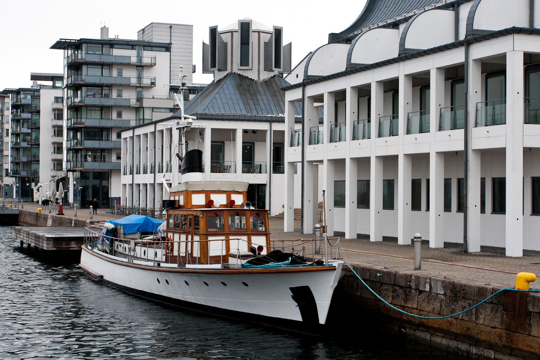 A boat at the quay of Dunkers Culture House of 2002.