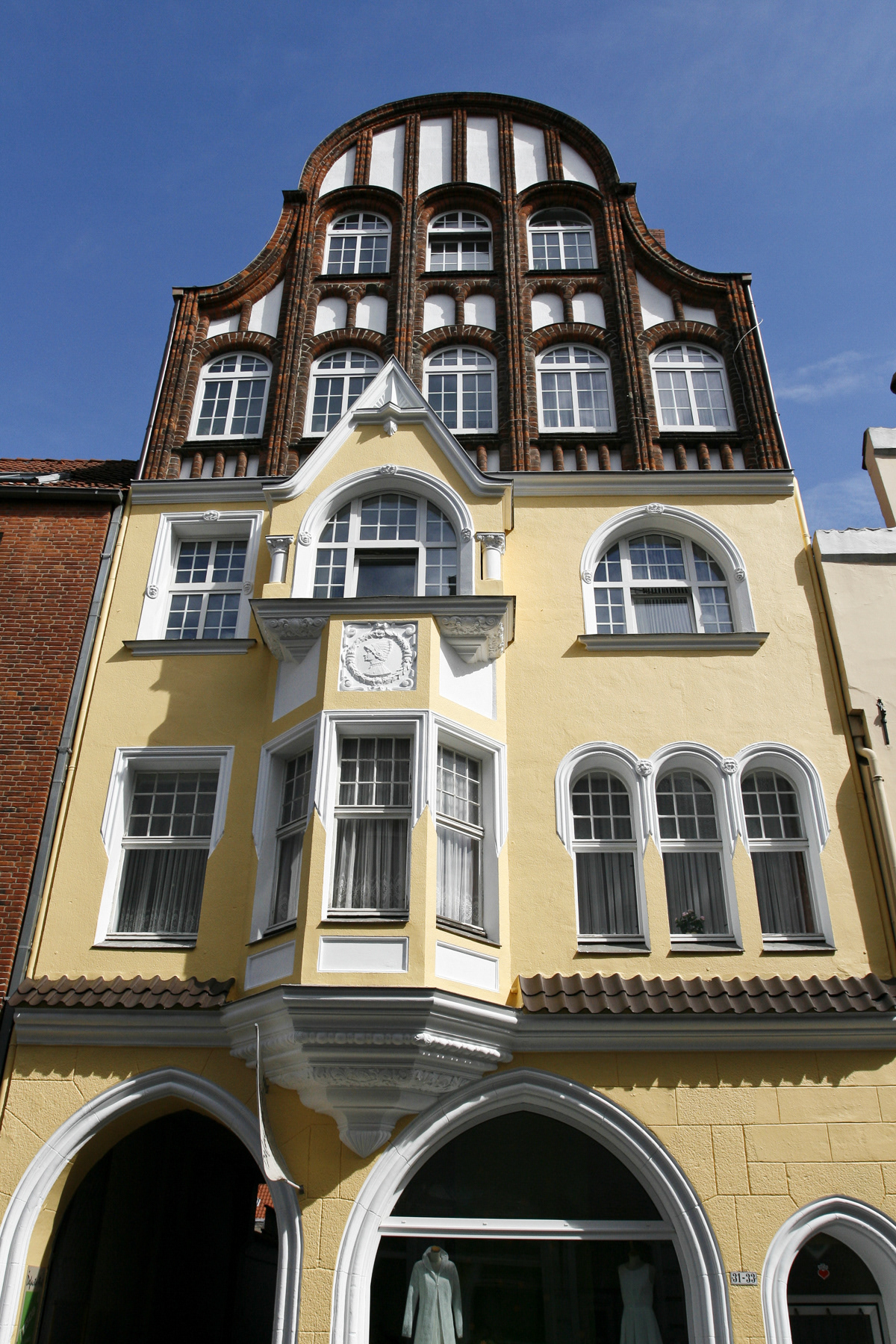 A townhouse and shop in Lübeck.