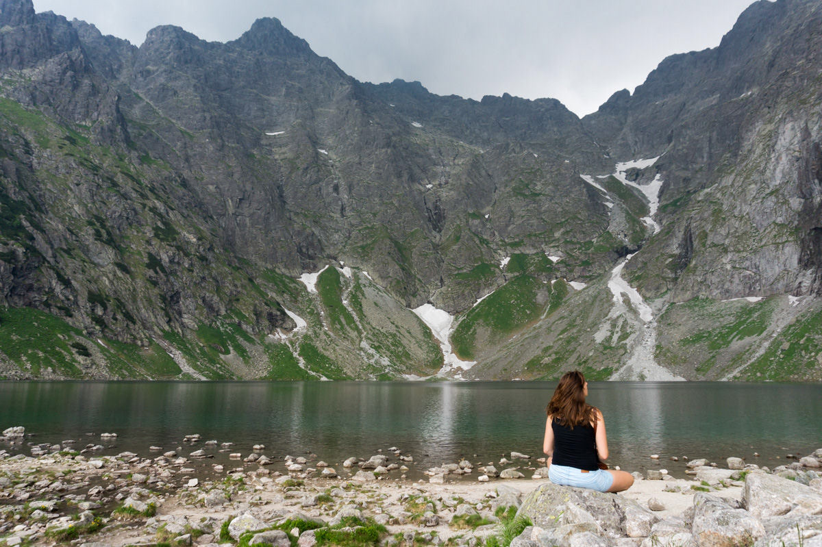 Almost hugable mountains, from the bank of Czarny Staw Gąsienicowy (Caterpillar Black Pond)