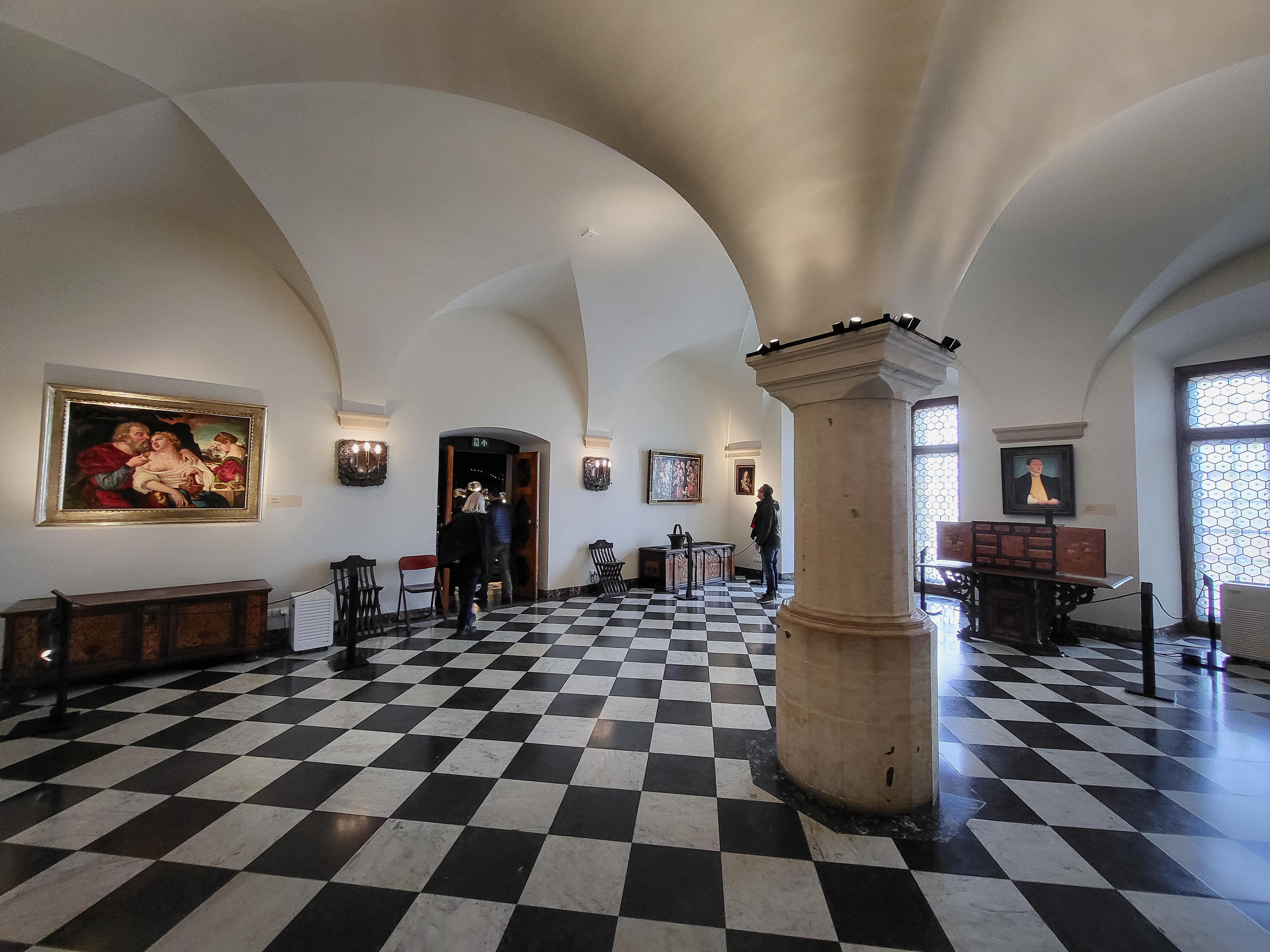 One of the more fancy rooms inside Wavel Castle. The arches were added more recently, after a fire damaged parts of the castle.