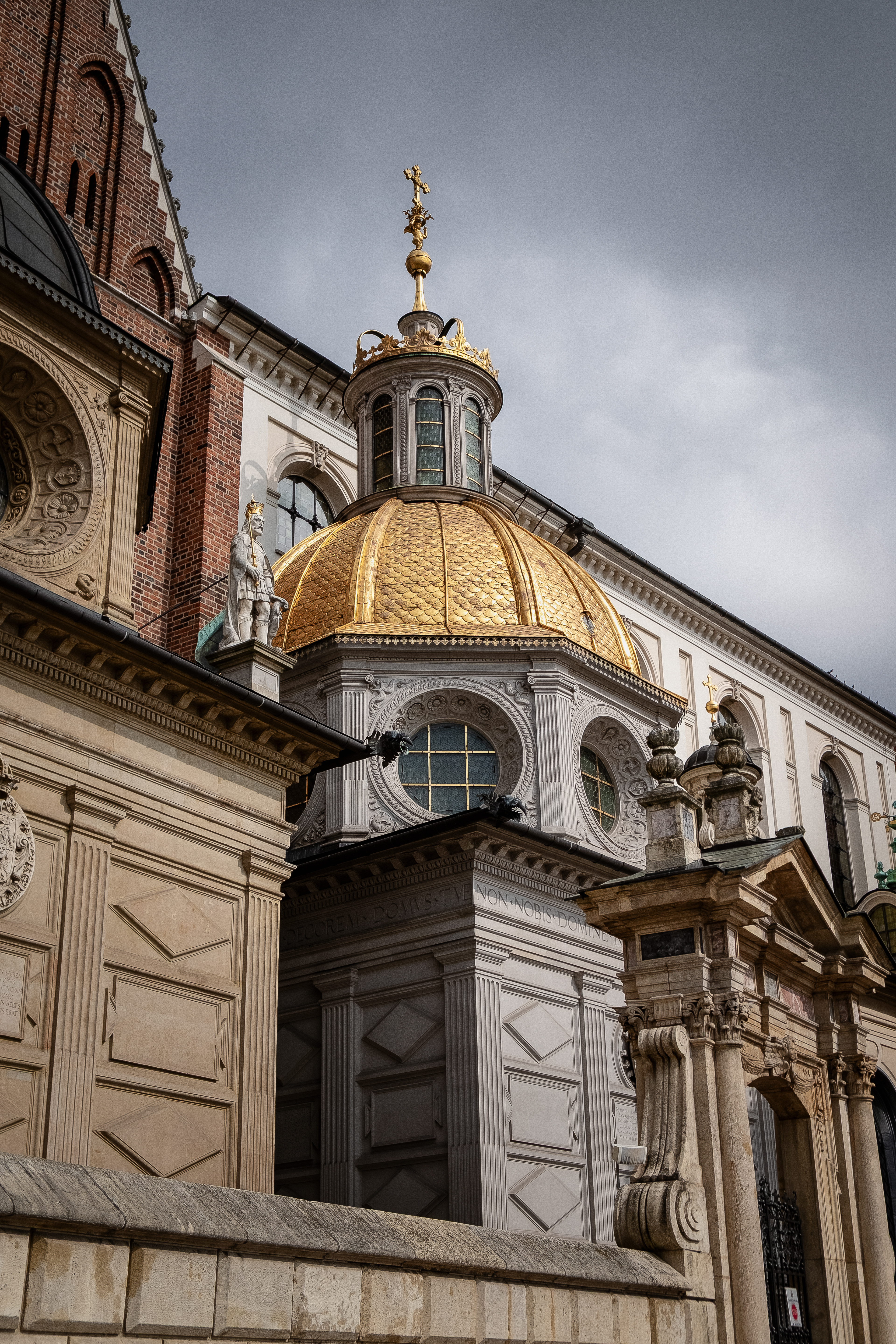 A chapel of the Wavel Cathedral.